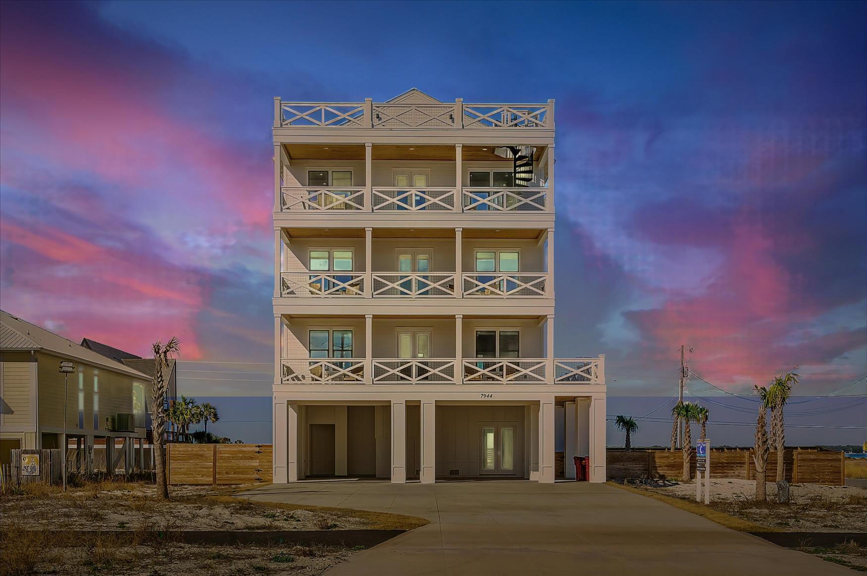 Navarre, Florida, 32566, United States, 8 Bedrooms Bedrooms, ,9 BathroomsBathrooms,Residential,For Sale,1694991