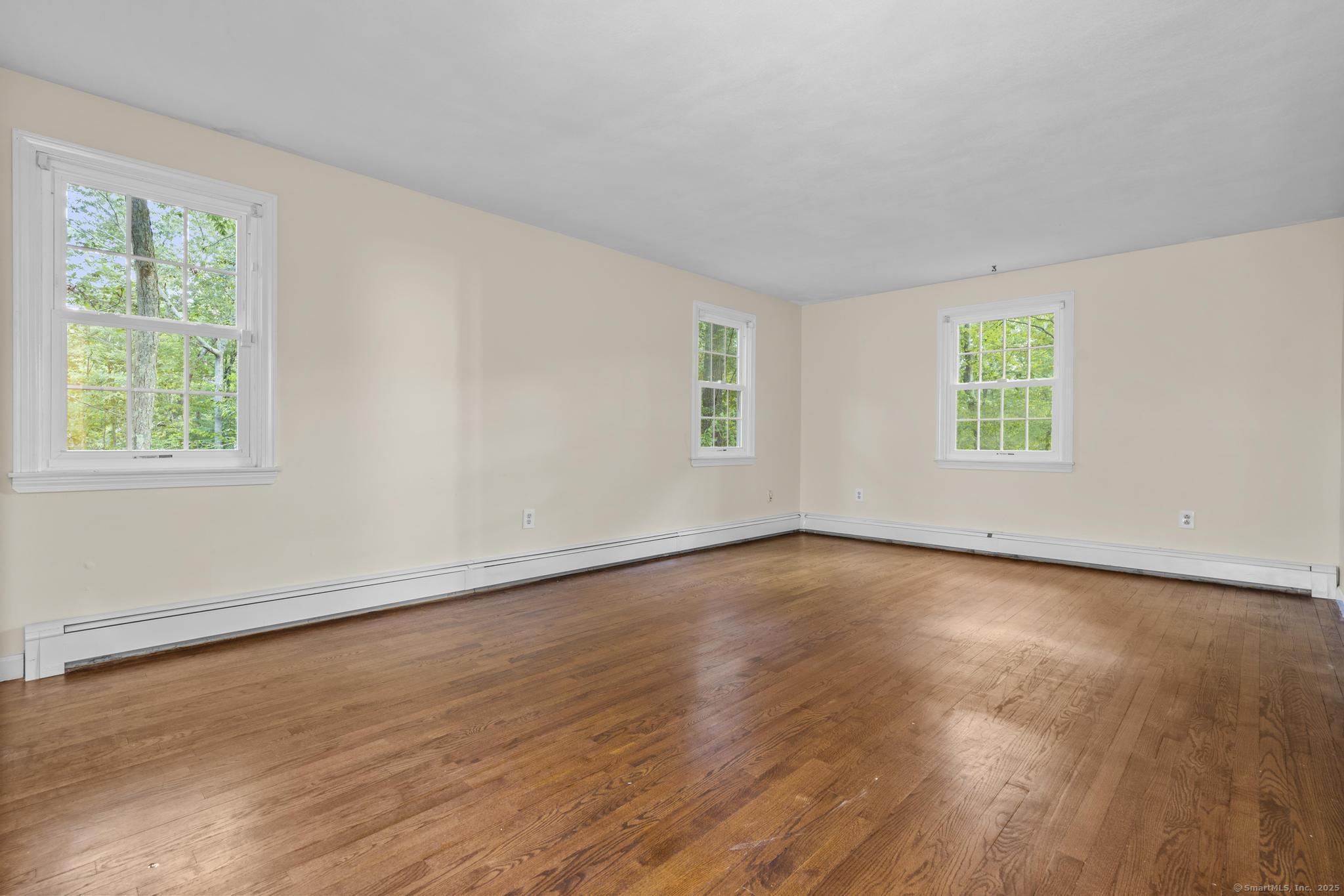 Madison, Connecticut, 06443, United States, 4 Bedrooms Bedrooms, ,3 BathroomsBathrooms,Residential,For Sale,1917489
