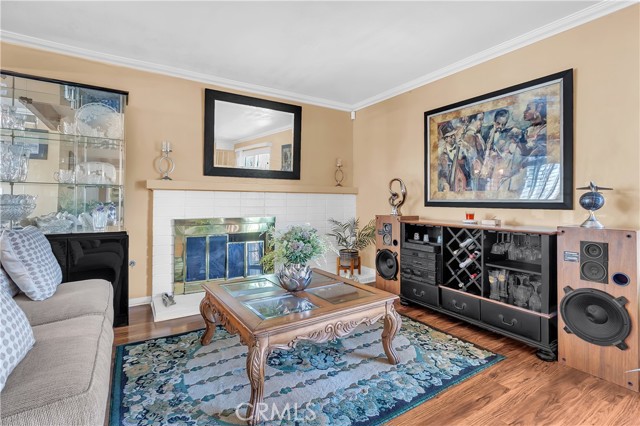 Lynwood, California, 90262, United States, 5 Bedrooms Bedrooms, ,2 BathroomsBathrooms,Residential,For Sale,1914118
