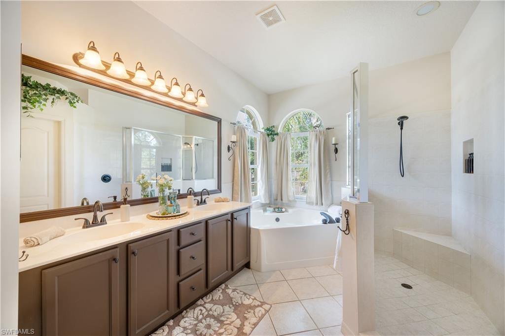 Naples, Florida, 34120, United States, 4 Bedrooms Bedrooms, ,4 BathroomsBathrooms,Residential,For Sale,2003192