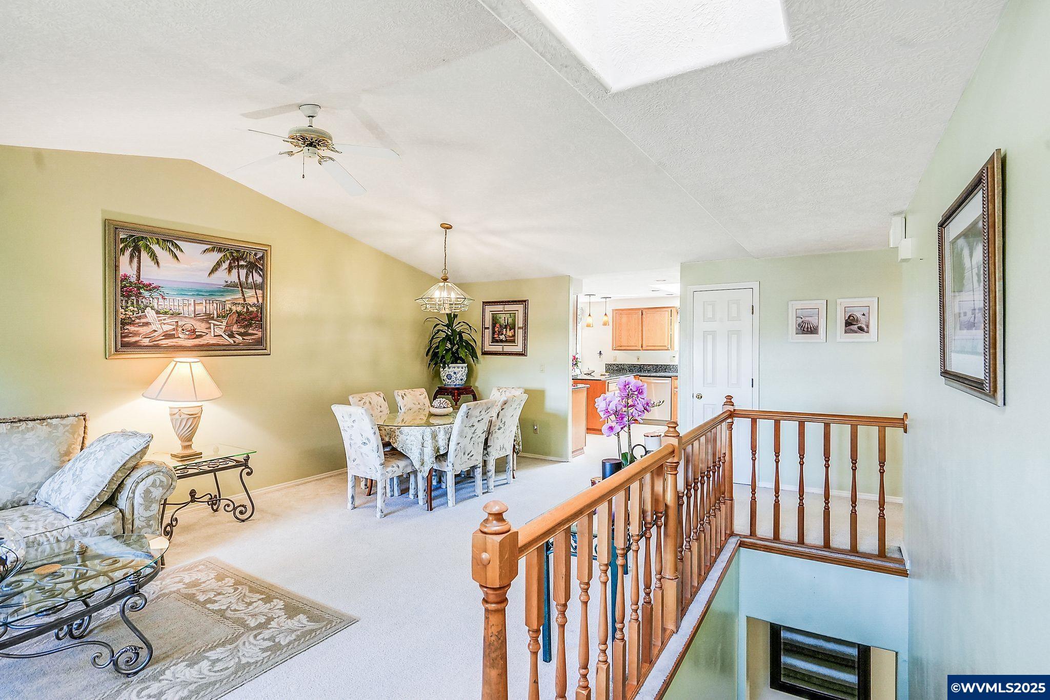 Salem, Oregon, 97302, United States, 5 Bedrooms Bedrooms, ,4 BathroomsBathrooms,Residential,For Sale,1728980
