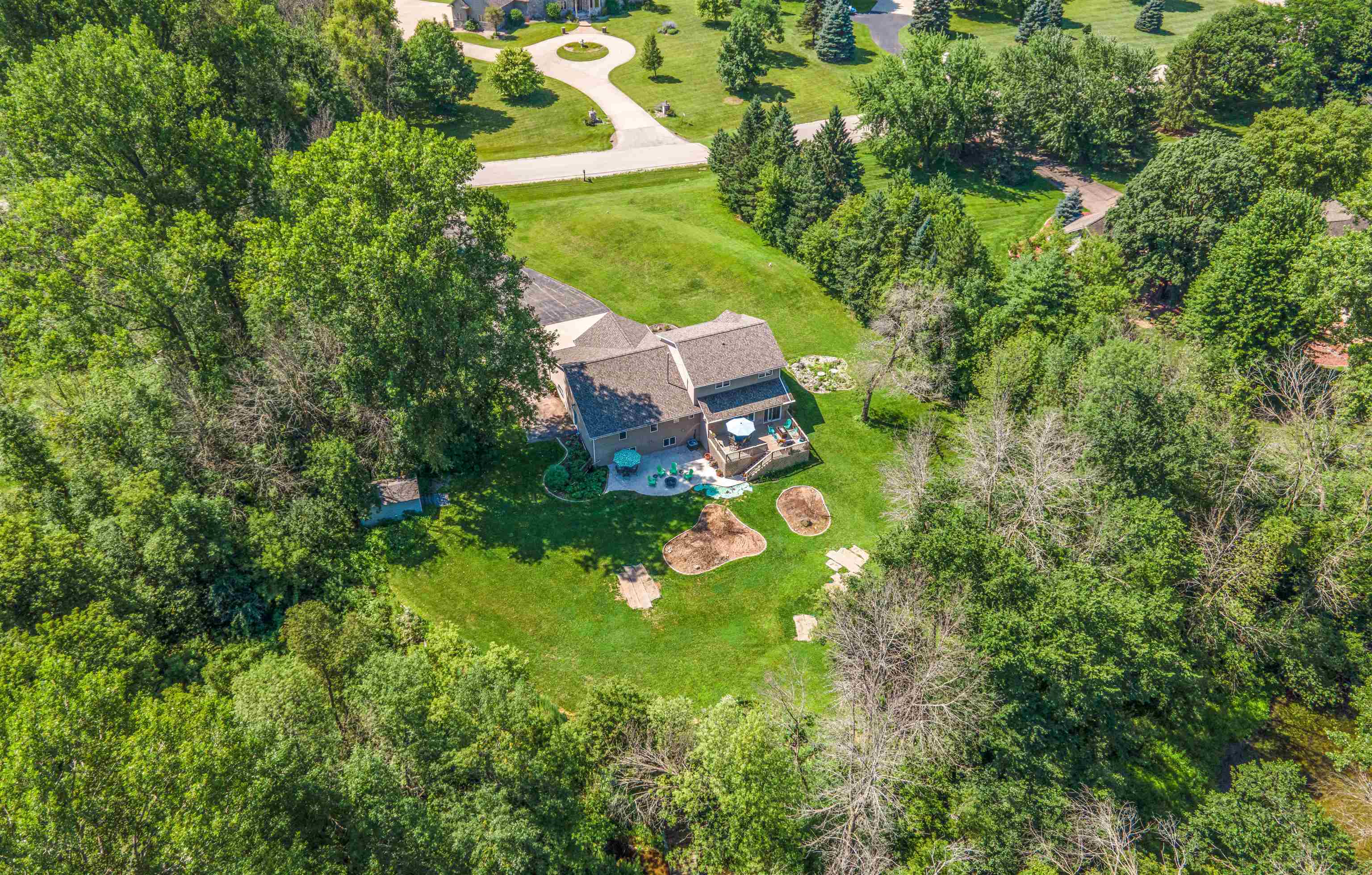 HORTONVILLE, Wisconsin, 54944, United States, 4 Bedrooms Bedrooms, ,4 BathroomsBathrooms,Residential,For Sale,1911438