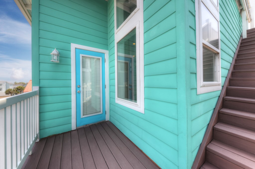 Port Aransas, Texas, 78373, United States, 4 Bedrooms Bedrooms, ,4 BathroomsBathrooms,Residential,For Sale,1837341