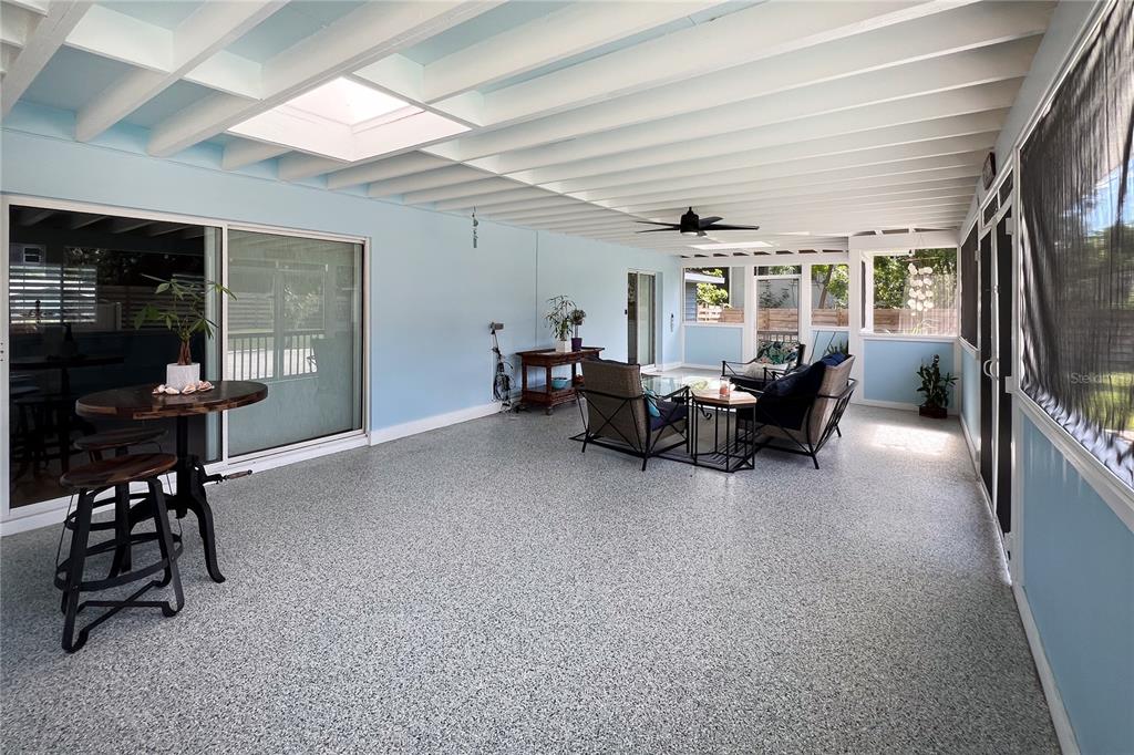 Sarasota, Florida, 34243, United States, 3 Bedrooms Bedrooms, ,3 BathroomsBathrooms,Residential,For Sale,1796778