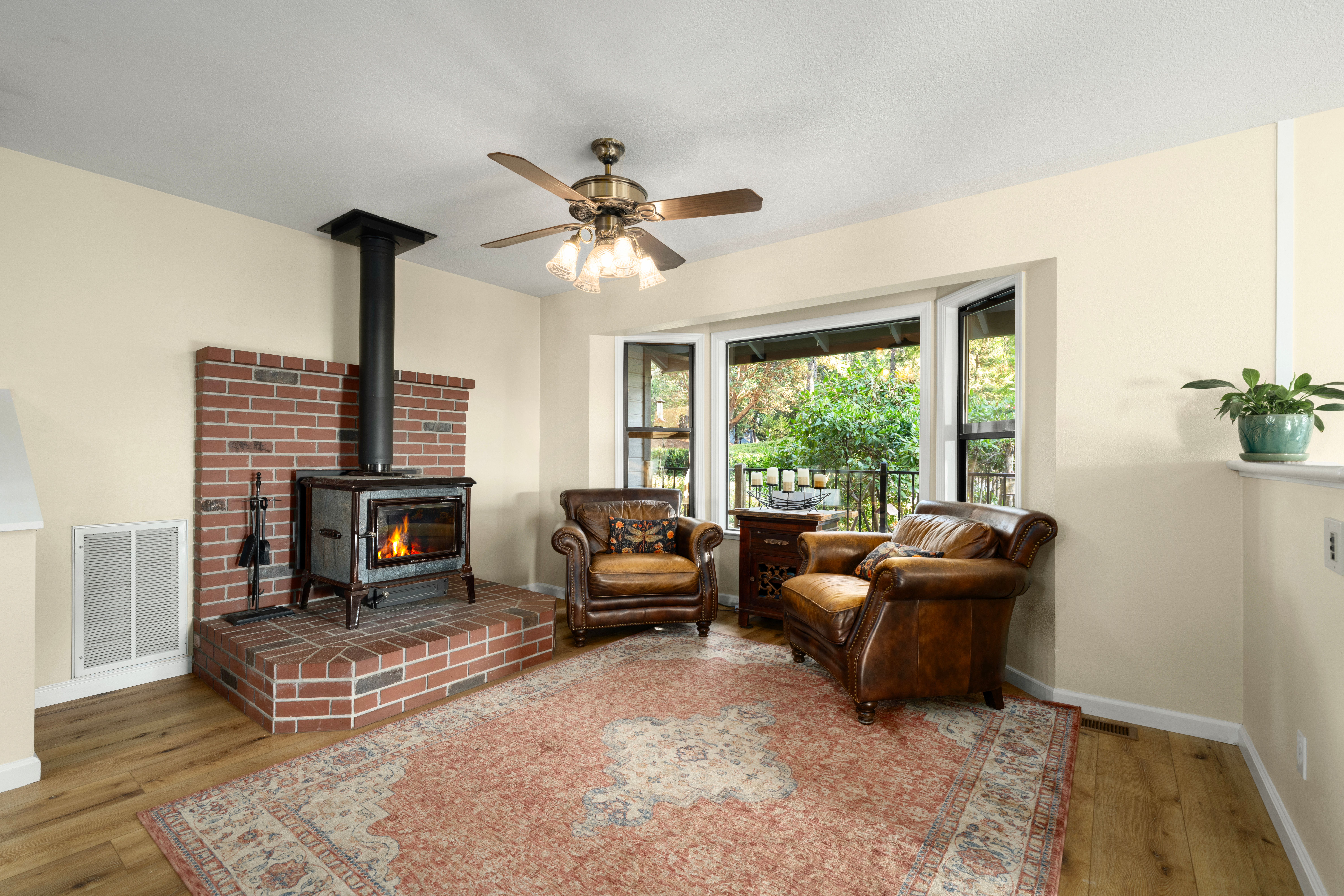  6161 Puerta Del Sol Road, Camino, CA 95709 - 物件實景