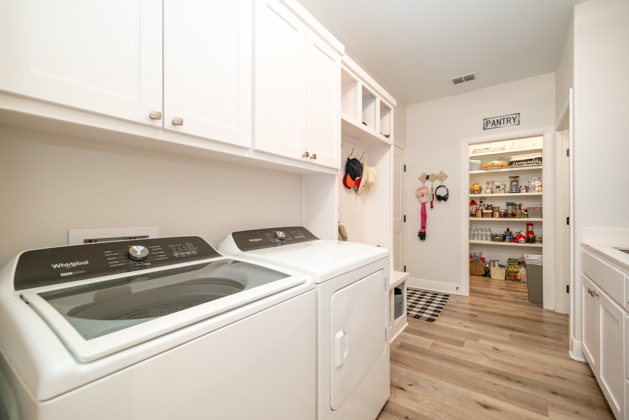 Jacksonville, Texas, 75766, United States, 3 Bedrooms Bedrooms, ,2 BathroomsBathrooms,Residential,For Sale,2012358