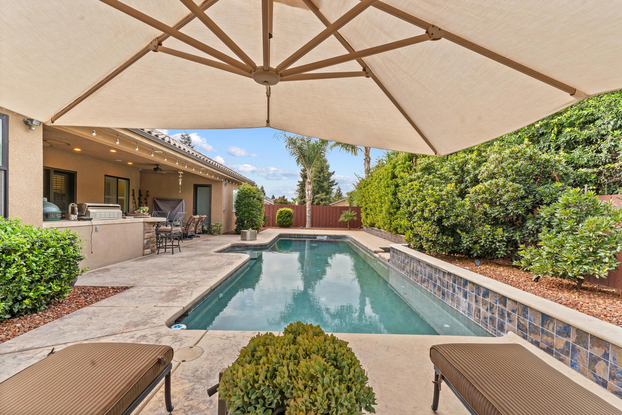 Visalia, California, 93291, United States, 4 Bedrooms Bedrooms, ,3 BathroomsBathrooms,Residential,For Sale,1976772