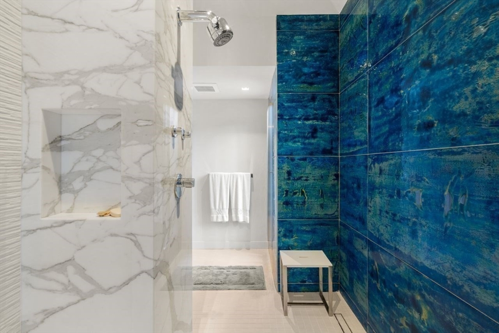 Brookline, Massachusetts, 02467, United States, 5 Bedrooms Bedrooms, ,6 BathroomsBathrooms,Residential,For Sale,1686608