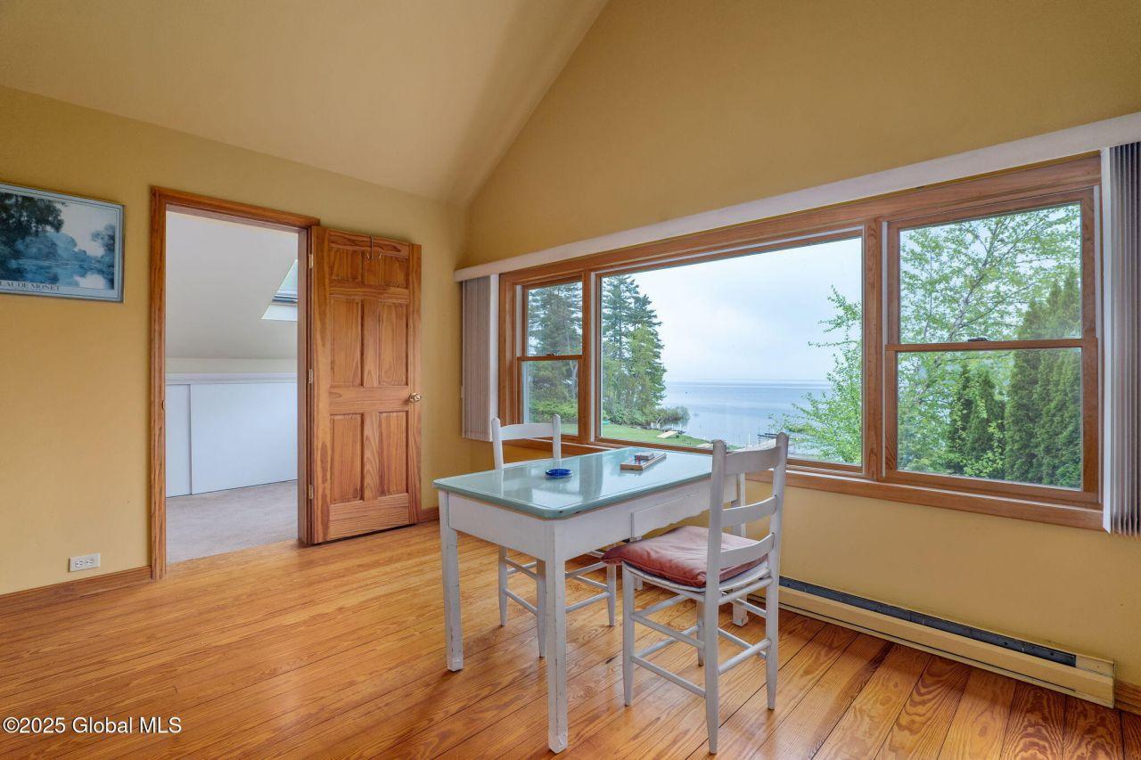 Gloversville, New York, 12078, United States, 2 Bedrooms Bedrooms, ,2 BathroomsBathrooms,Residential,For Sale,1828011