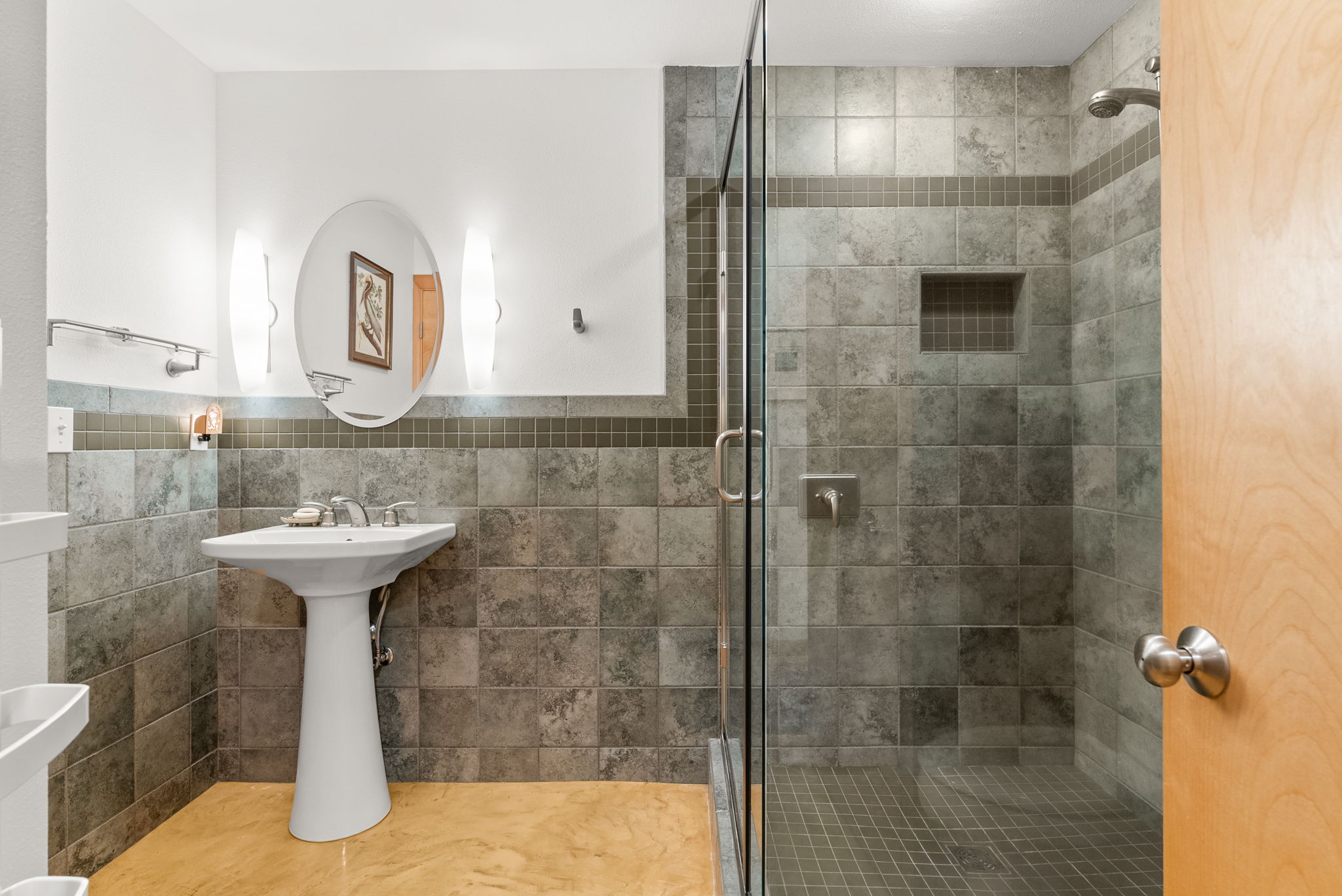 2511 Crestline Drive NW Olympia, WA 98502 - 物件實景