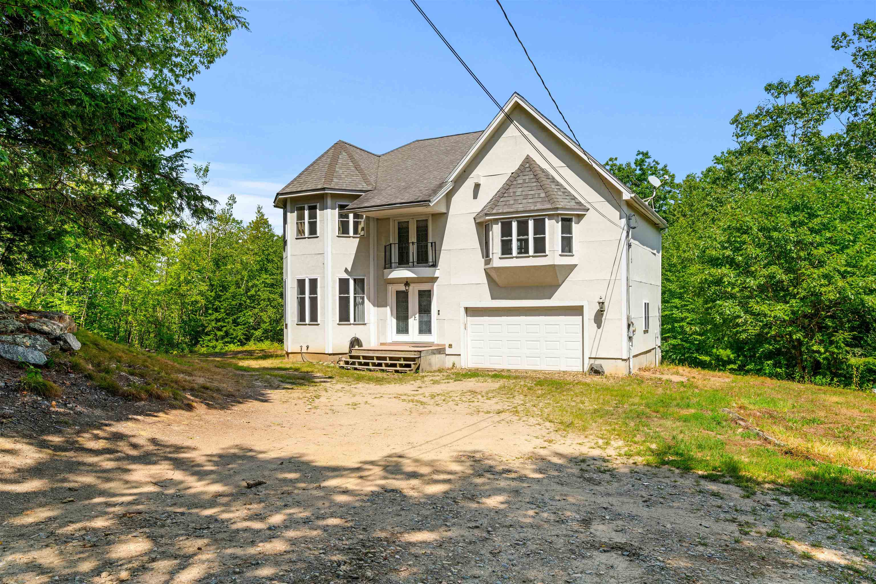 Dunbarton, New Hampshire, 03046, United States, 4 Bedrooms Bedrooms, ,3 BathroomsBathrooms,Residential,For Sale,1916855