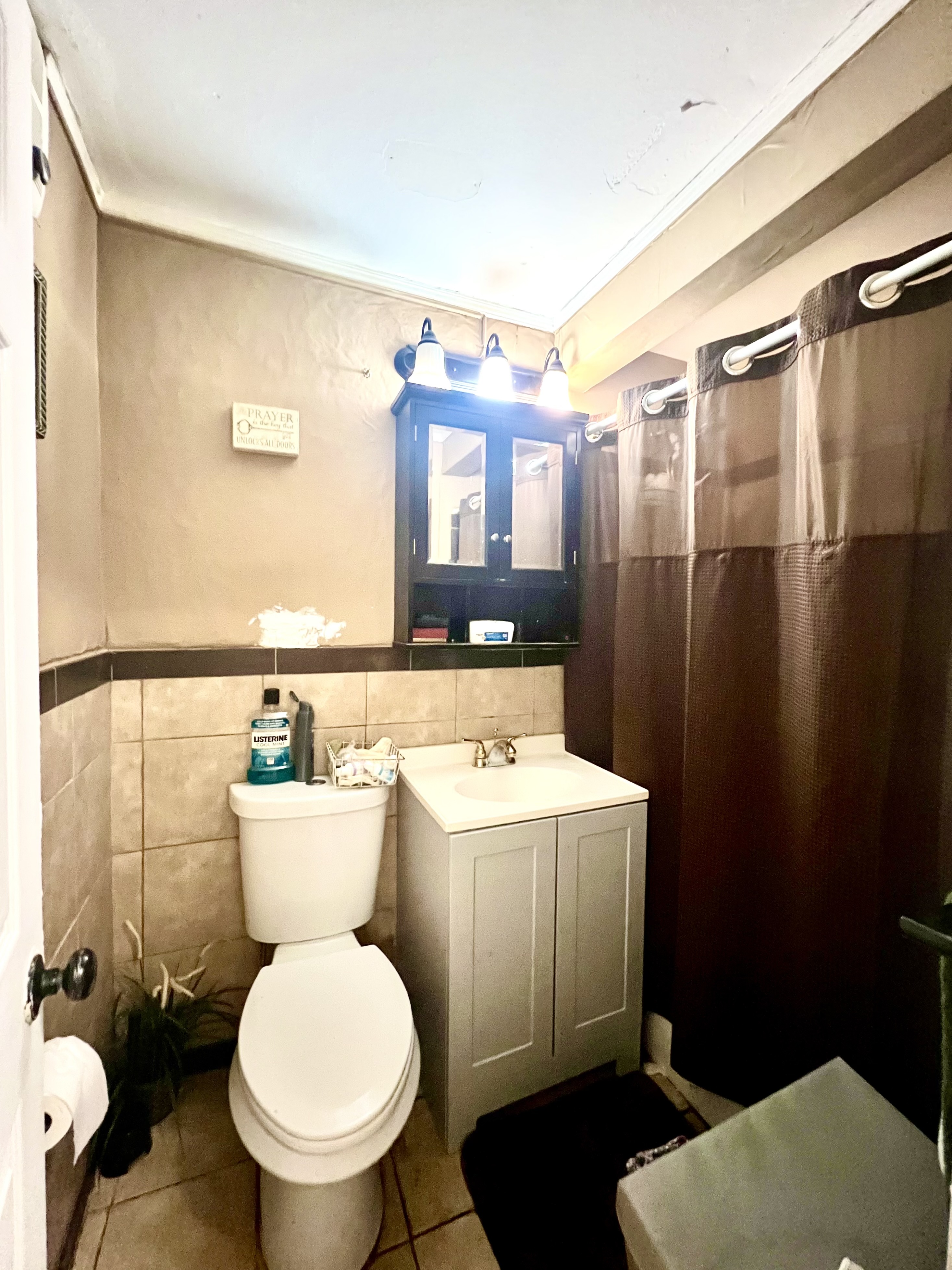 Brooklyn, New York, 11234, United States, 3 Bedrooms Bedrooms, ,2 BathroomsBathrooms,Residential,For Sale,1938204