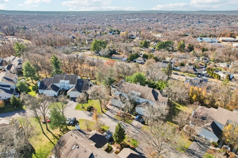 Wayne Twp., New Jersey, 07470, United States, 2 Bedrooms Bedrooms, ,3 BathroomsBathrooms,Residential,For Sale,2002003