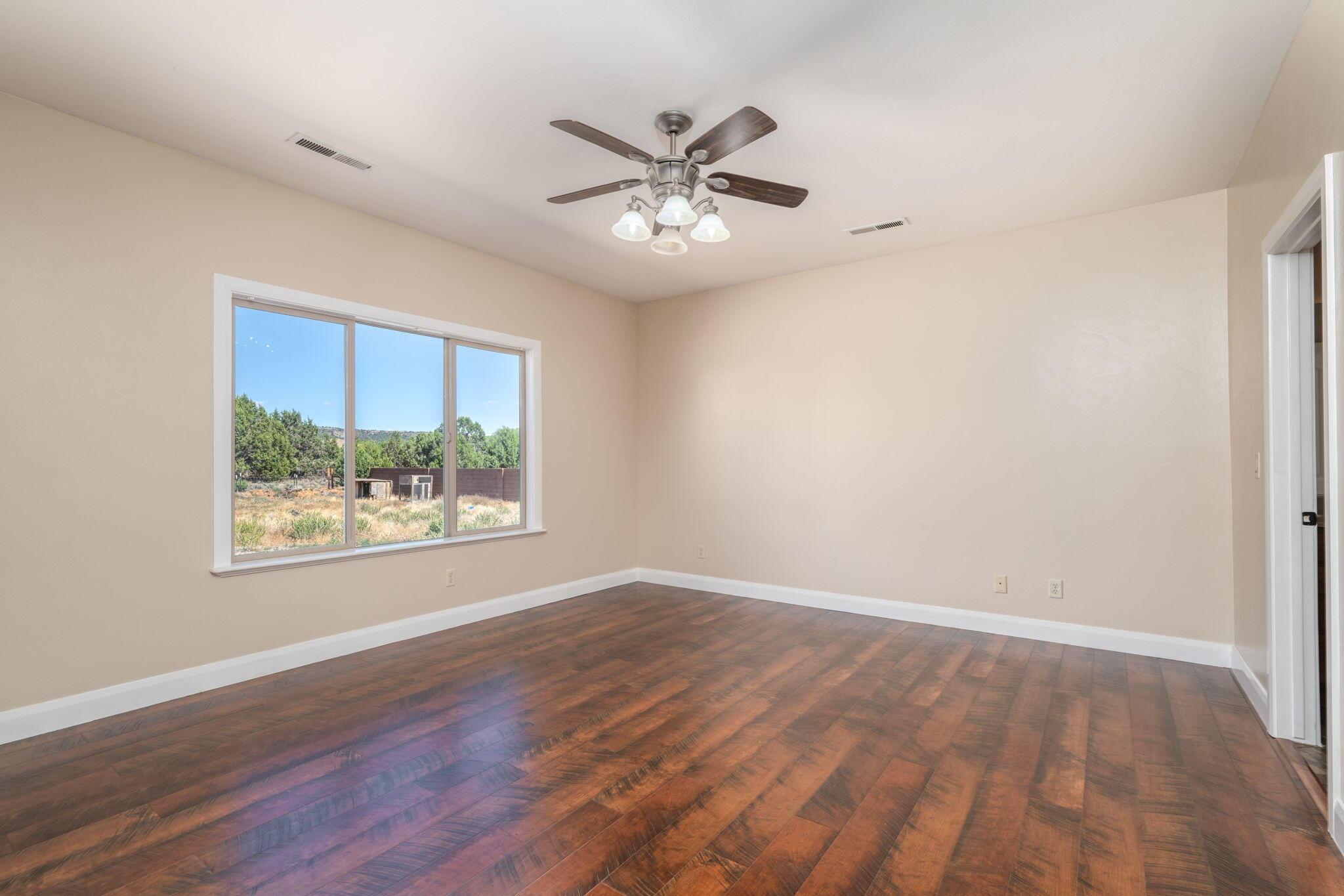 Dammeron Valley, Utah, 84783, United States, 5 Bedrooms Bedrooms, ,3 BathroomsBathrooms,Residential,For Sale,1920558
