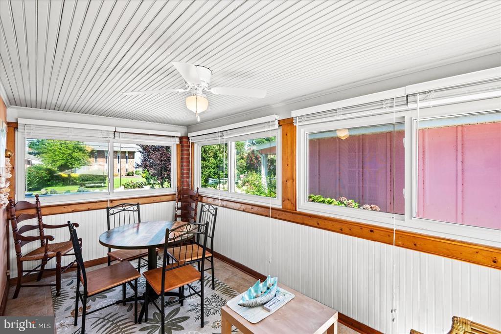 Colonial Beach, Virginia, 22443, United States, 4 Bedrooms Bedrooms, ,3 BathroomsBathrooms,Residential,For Sale,1905965