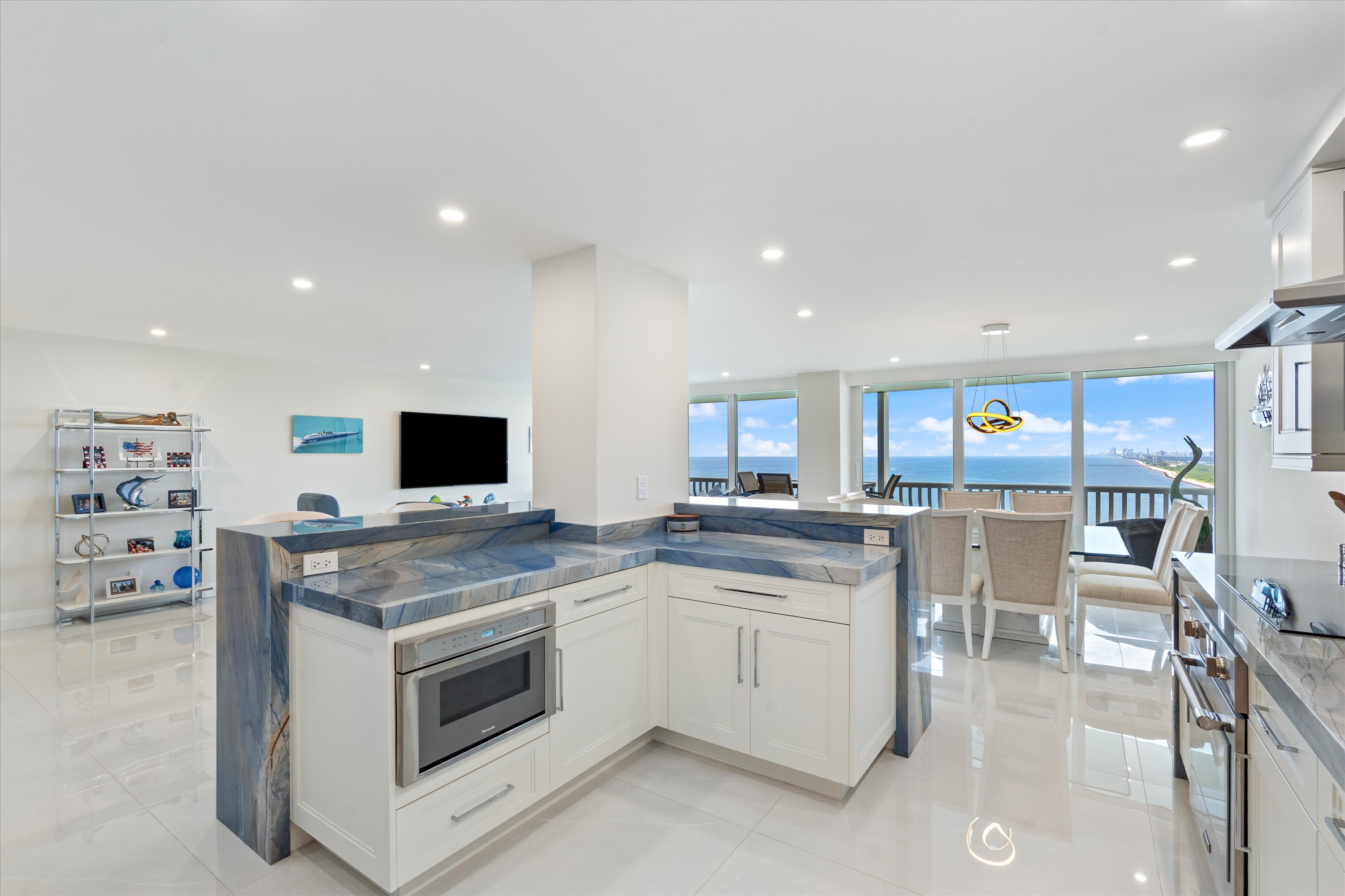  2200 S Ocean Ln, Fort Lauderdale, FL, 33316 - 物件實景