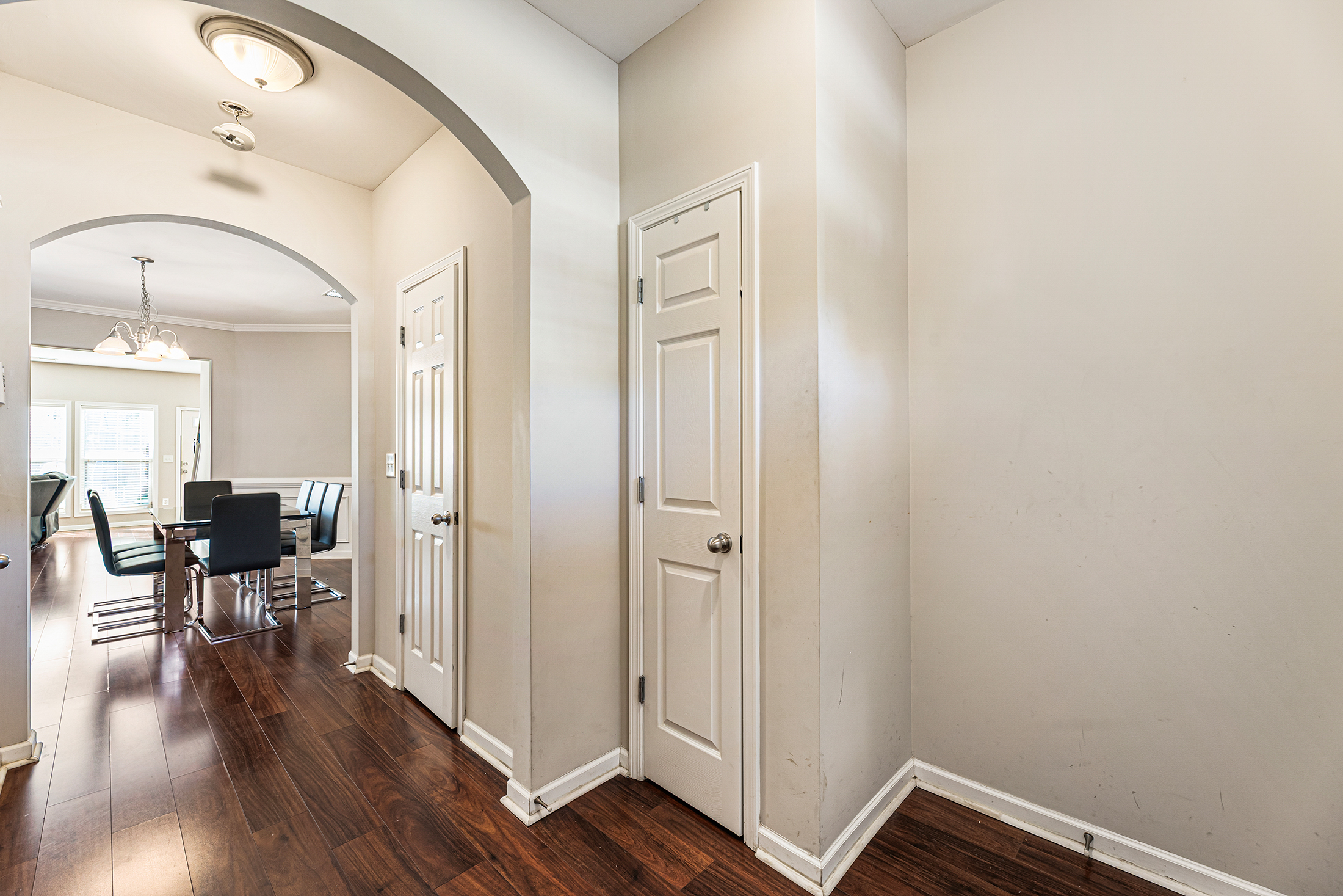  Charming Townhome Offers Low-Maintenance Living with No Rental Restrictions - 物件實景