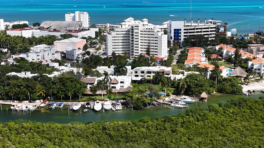 Benito Juárez, Quintana Roo, 77500, Mexico, 4 Bedrooms Bedrooms, ,5 BathroomsBathrooms,Residential,For Sale,1713149