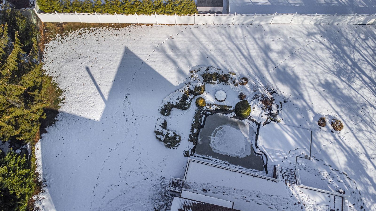 Fairfield, New Jersey, 07004, United States, 4 Bedrooms Bedrooms, ,5 BathroomsBathrooms,Residential,For Sale,2005992