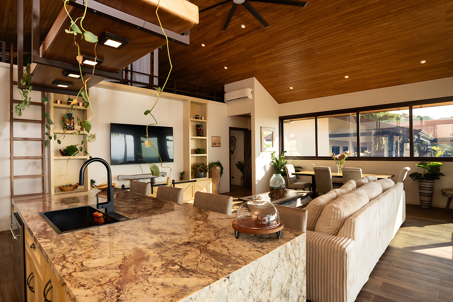 Playa Hermosa, Puntarenas, 61101, CR, 7 Bedrooms Bedrooms, ,6 BathroomsBathrooms,Residential,For Sale,2001929