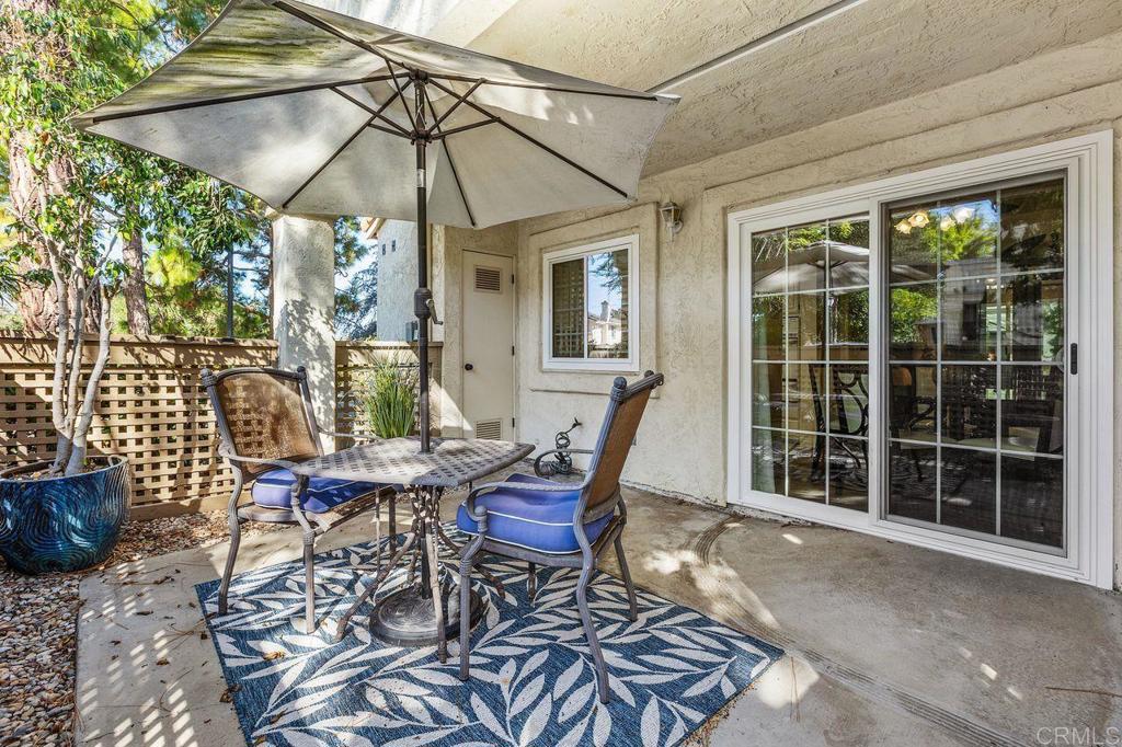 Vista, California, 92081, United States, 2 Bedrooms Bedrooms, ,2 BathroomsBathrooms,Residential,For Sale,1989582