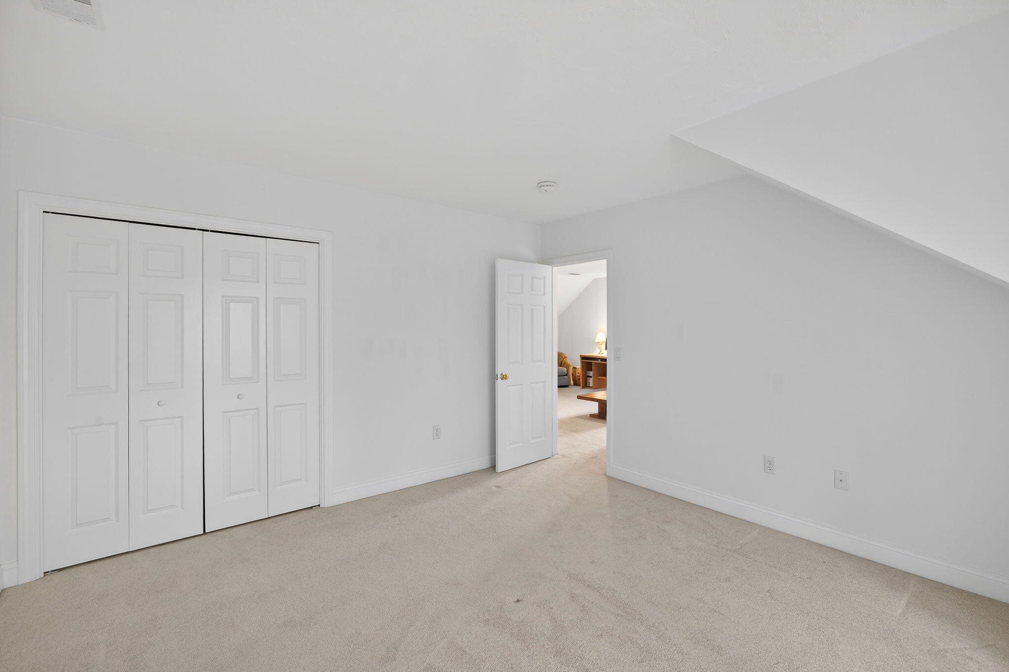  5 Blue Meadow Court, Bourne, MA, 02532 - 物件實景