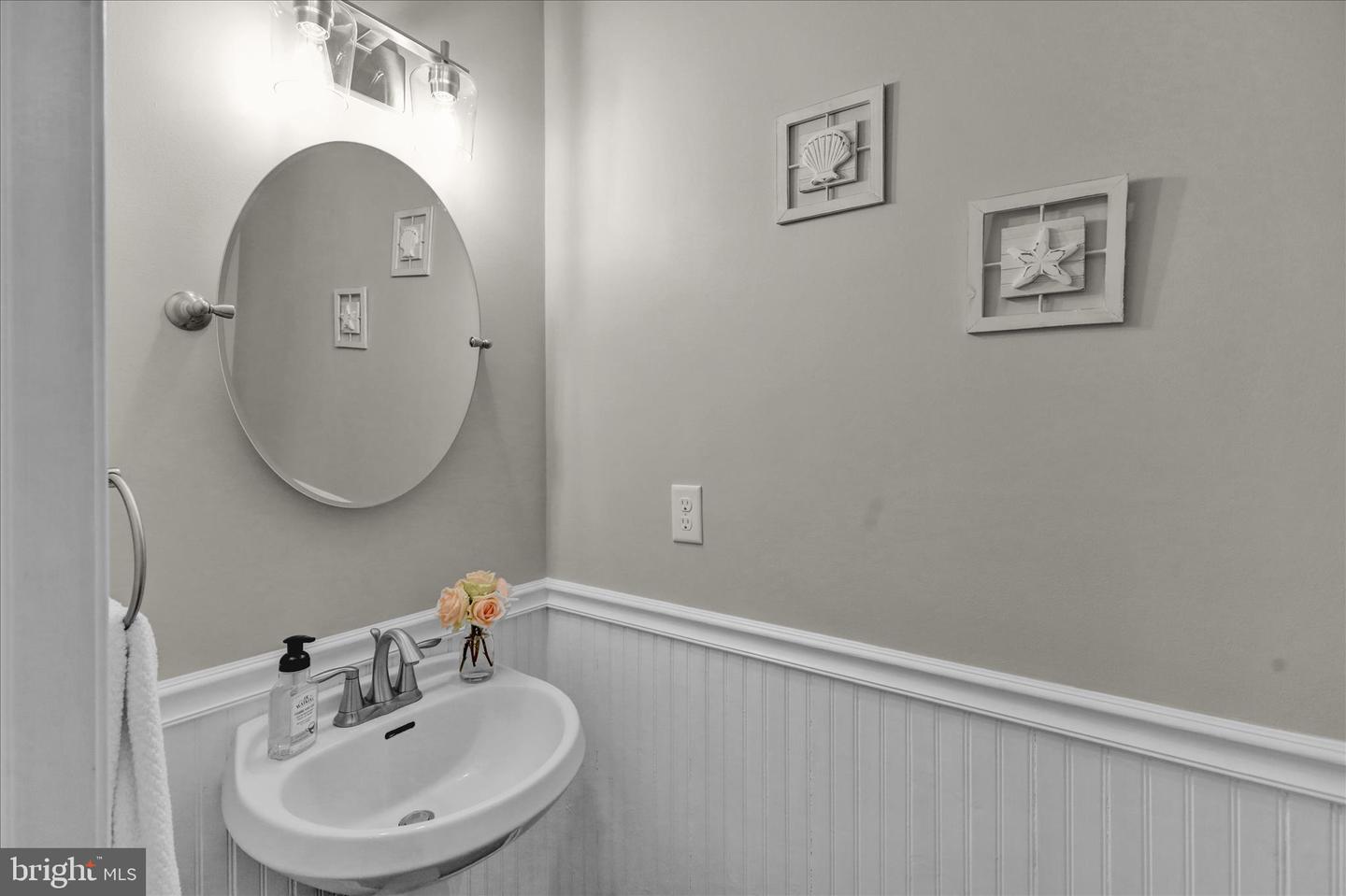 Gilbertsville, Pennsylvania, 19525, United States, 3 Bedrooms Bedrooms, ,3 BathroomsBathrooms,Residential,For Sale,2002052