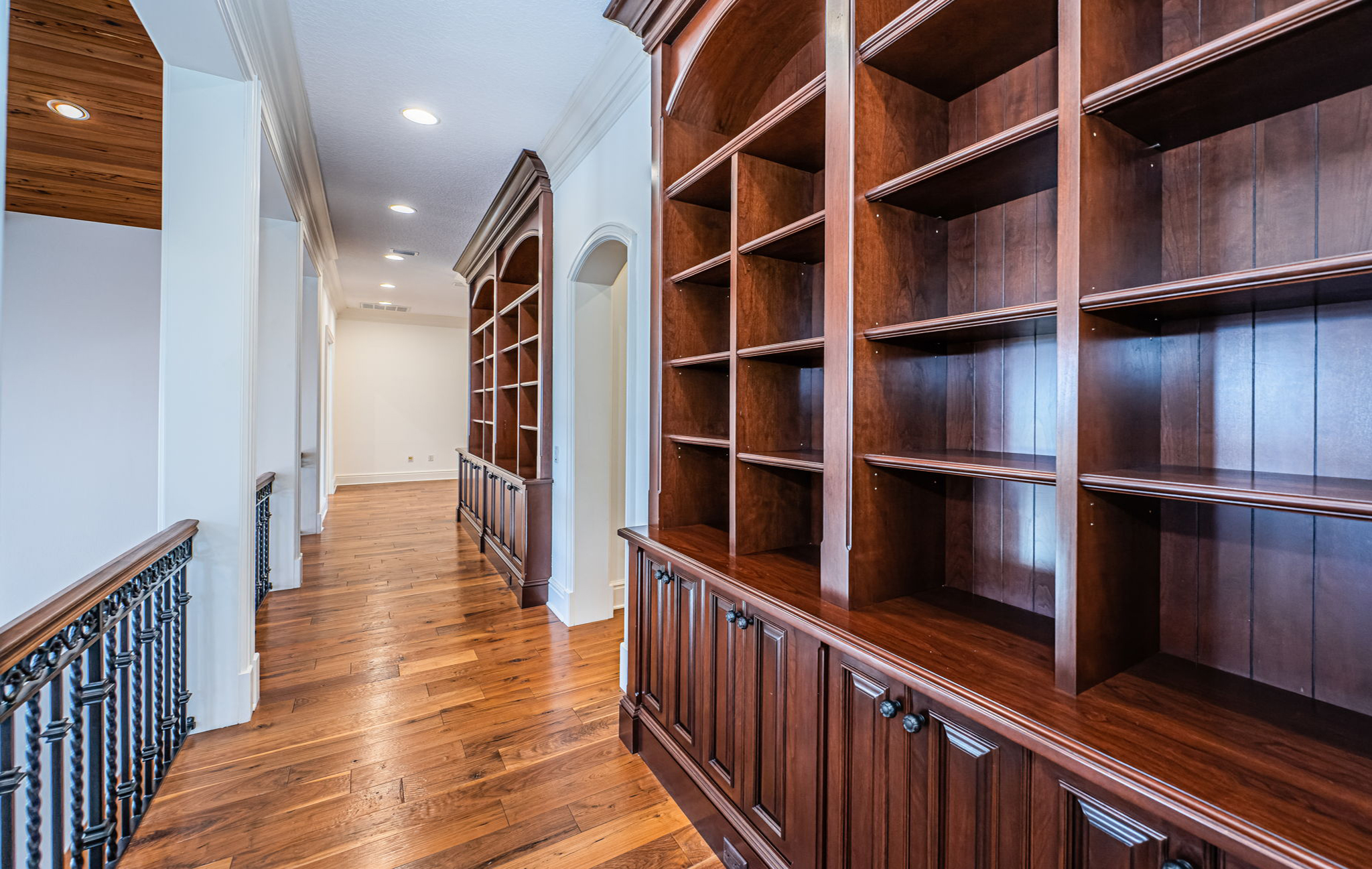 118 Harbor View Lane, Belleair Bluffs, Florida, 33770, United States, 5 Bedrooms Bedrooms, ,6 BathroomsBathrooms,Residential,For Sale,118 Harbor View Lane,1689192