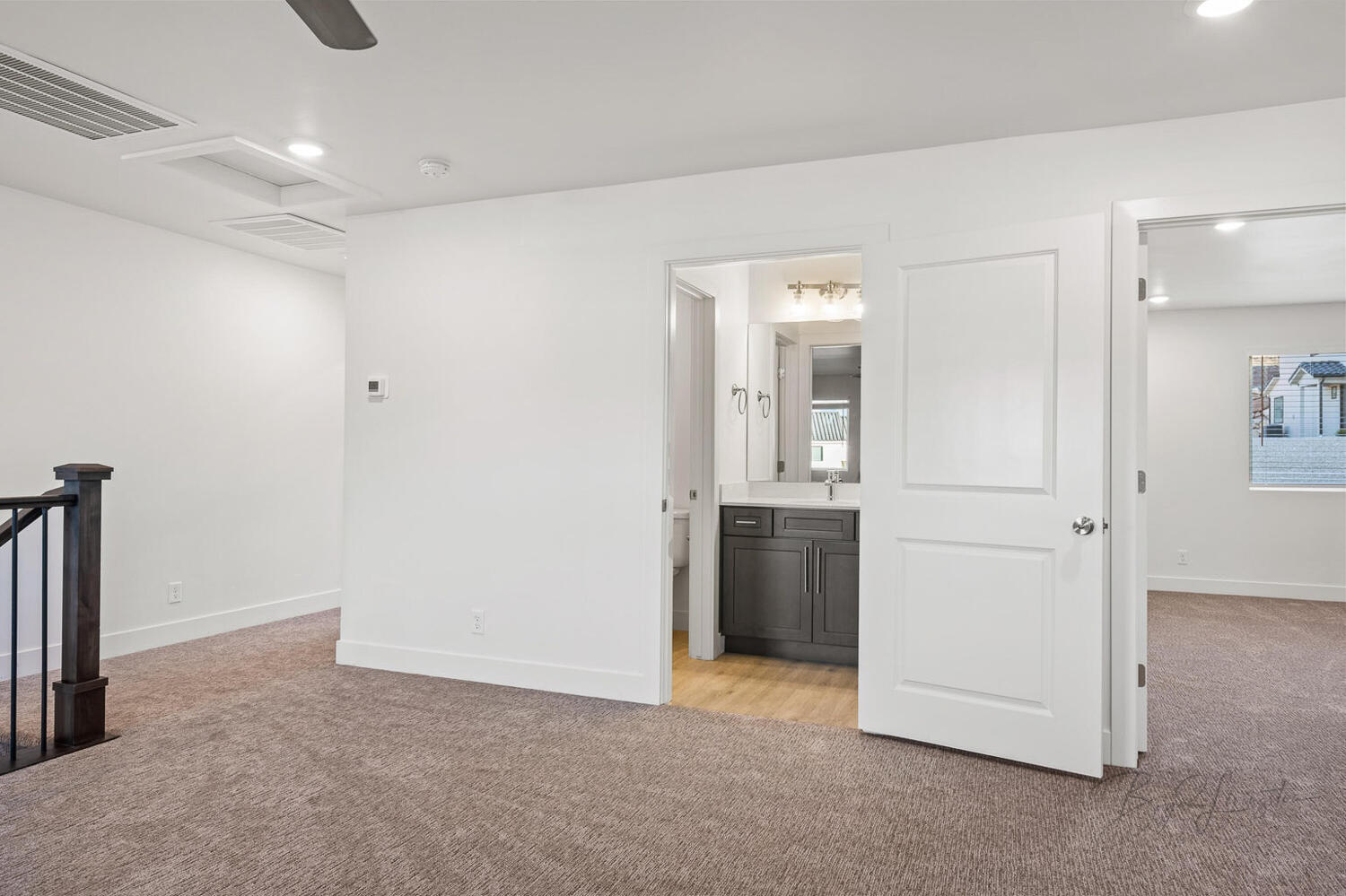St George, Utah, 84770, United States, 4 Bedrooms Bedrooms, ,Residential,For Sale,1785416