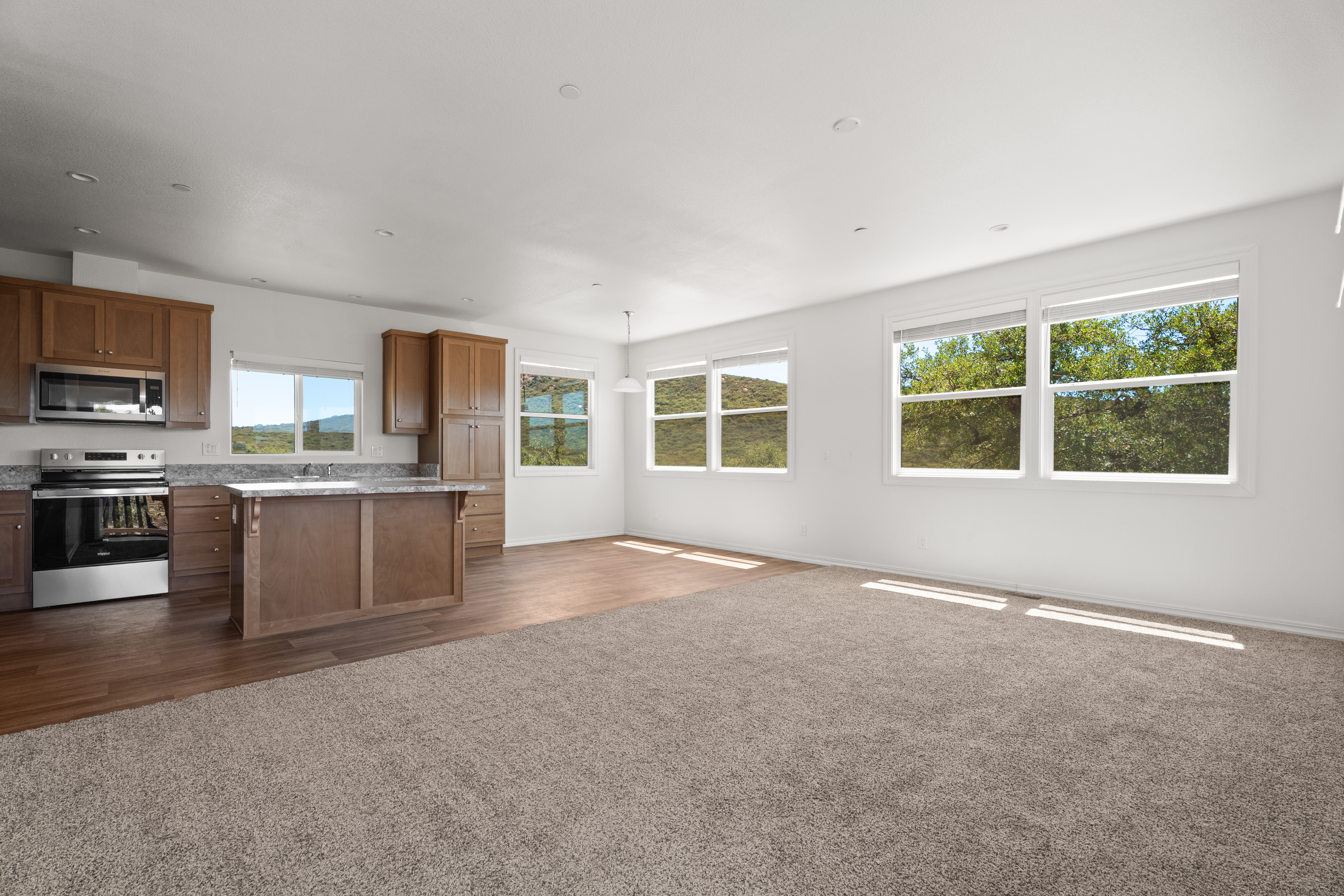  22815 Illahee Drive, Alpine, CA 91901 - 物件實景