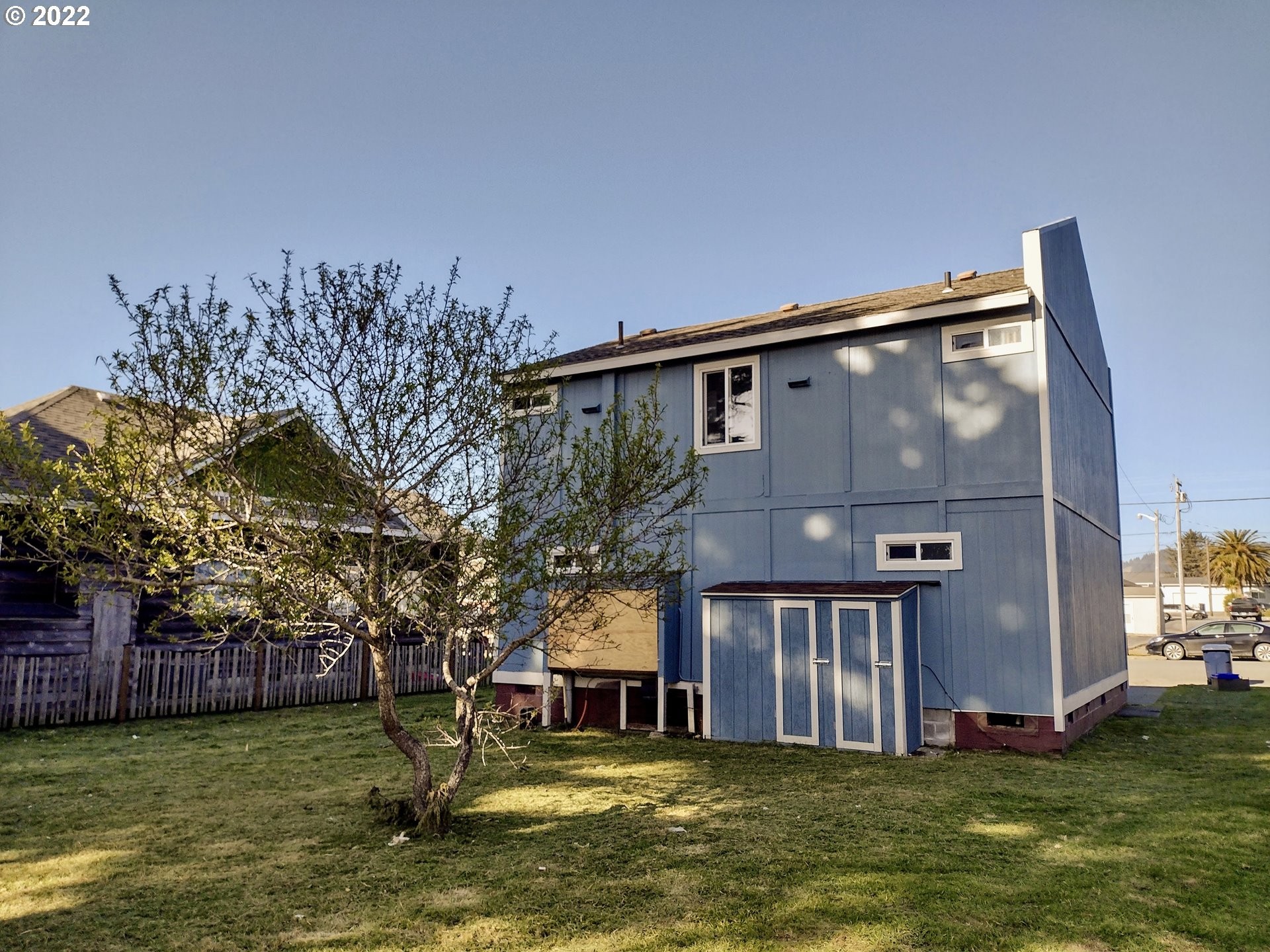 Gold Beach, Oregon, 97444, United States, ,Residential,For Sale,1976260