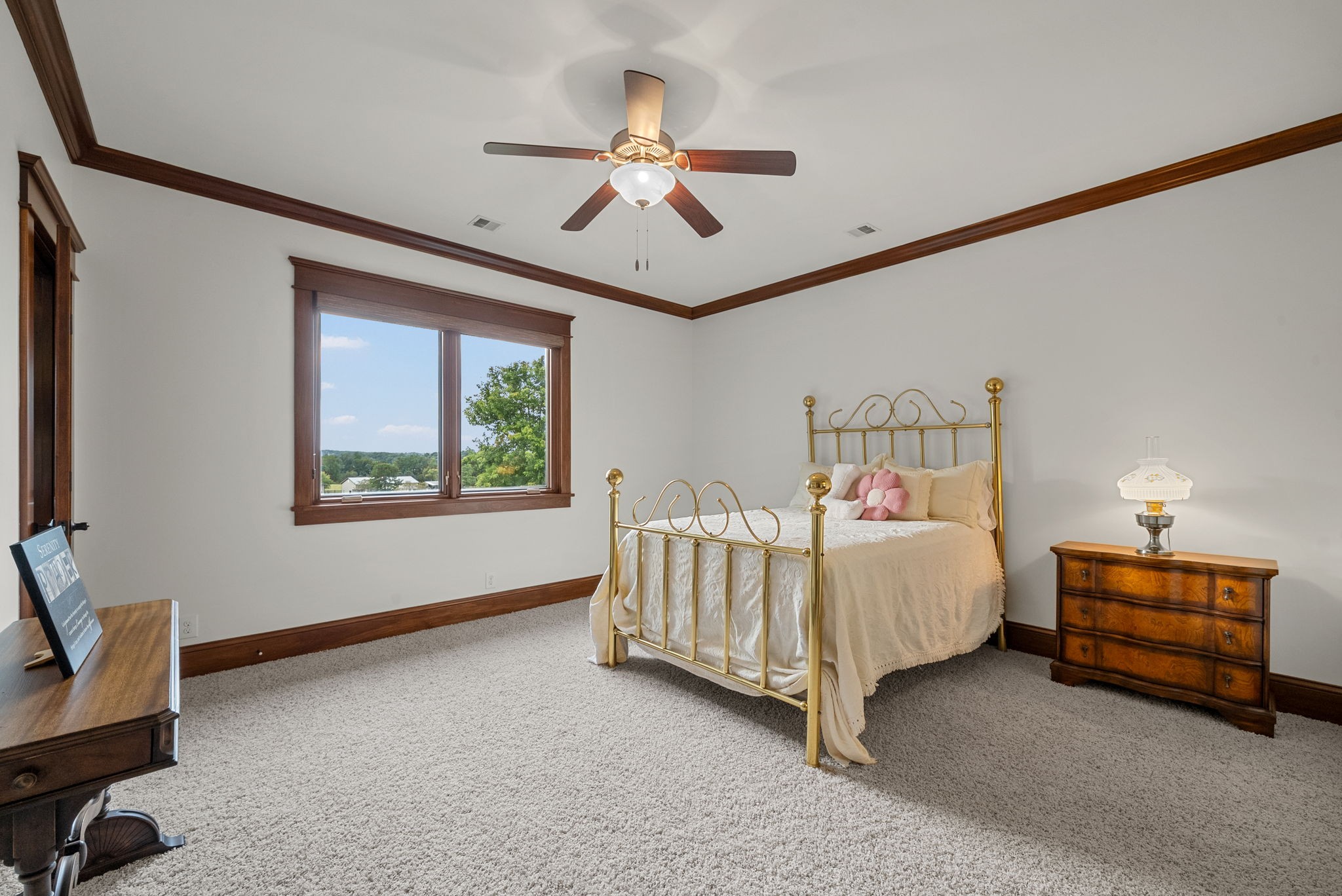 Clarksville, Tennessee, 37040, United States, 4 Bedrooms Bedrooms, ,4 BathroomsBathrooms,Residential,For Sale,1981354