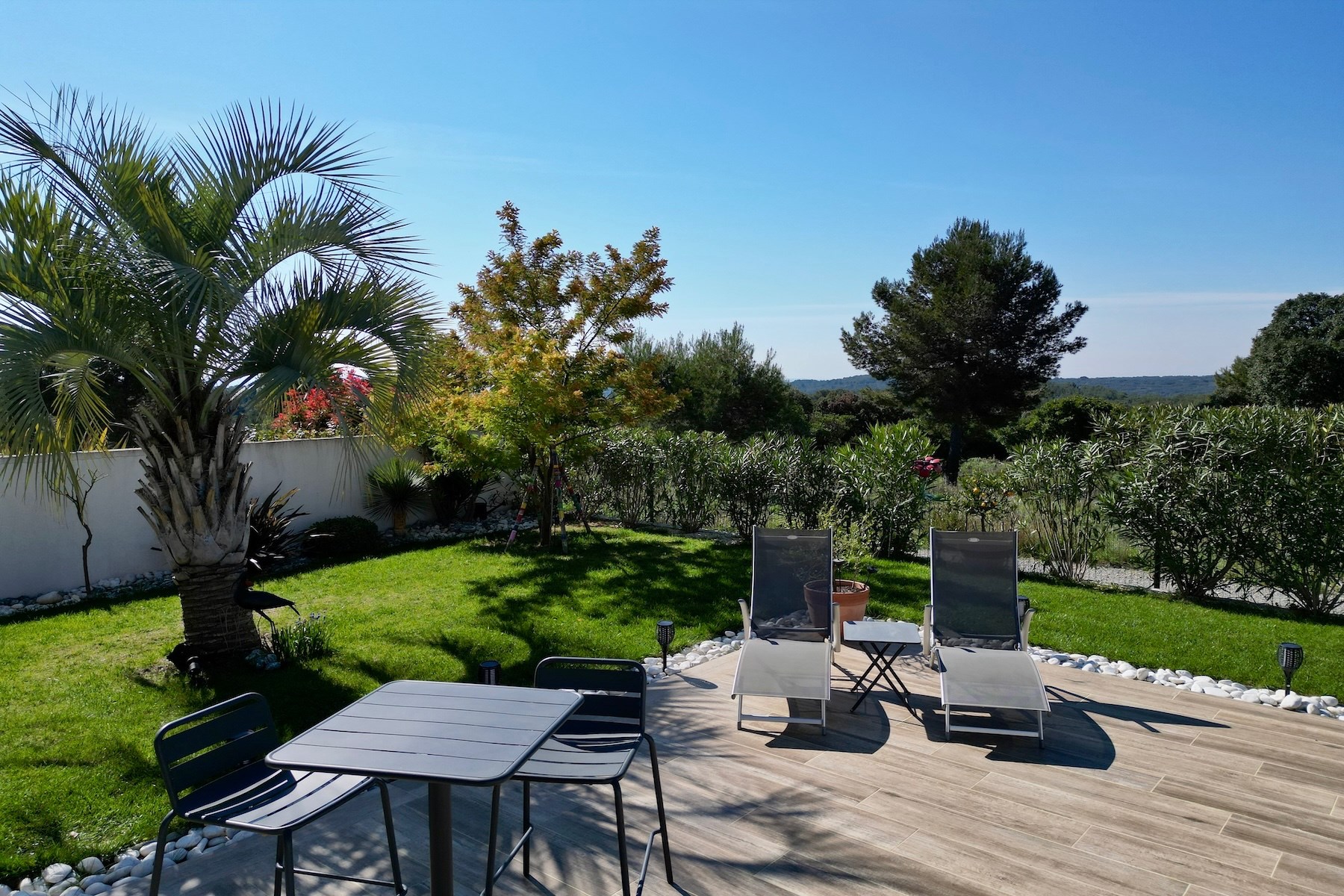  Nimes Contemporary Single-Storey Villa with Panoramic Garrigue Views - 物件實景