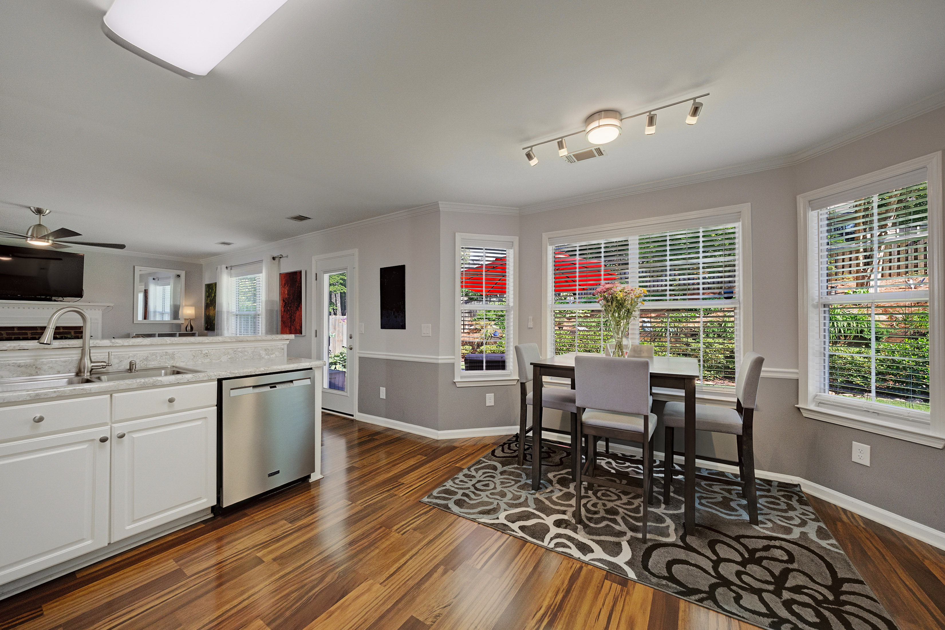  Beautifully Maintained Residence in Sought-After Berkshire - 物件實景