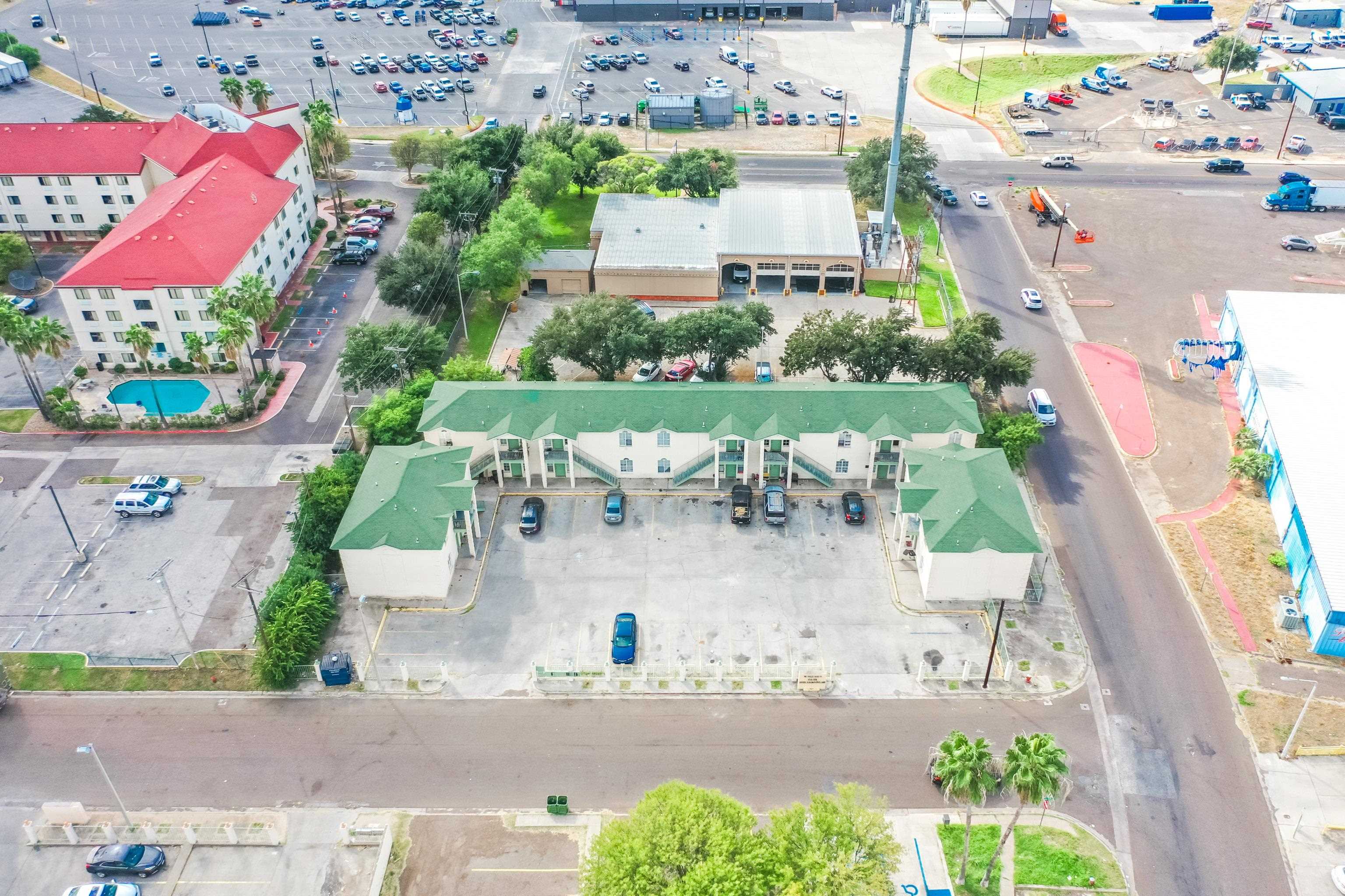 1005 Tesoro Ln, LAREDO, Texas, 78041, United States, 28 Bedrooms Bedrooms, ,Residential,For Sale,1005 Tesoro Ln,1657232