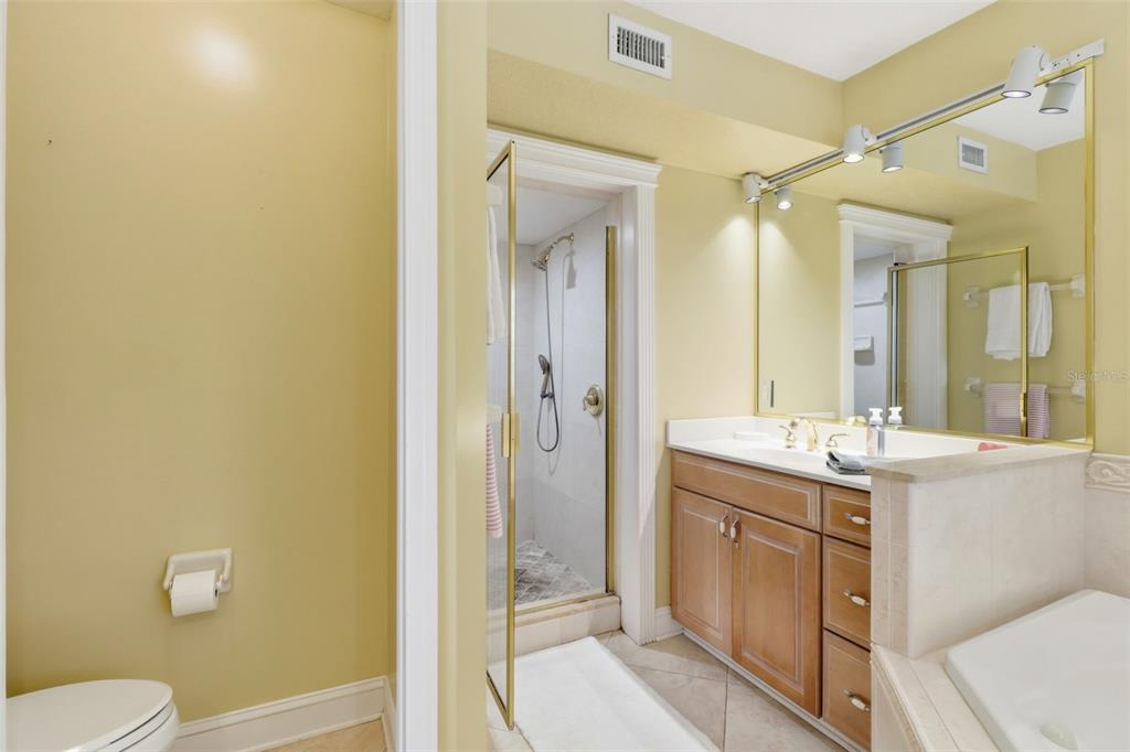 Palm Harbor, Florida, 34683, United States, 4 Bedrooms Bedrooms, ,4 BathroomsBathrooms,Residential,For Sale,1989104