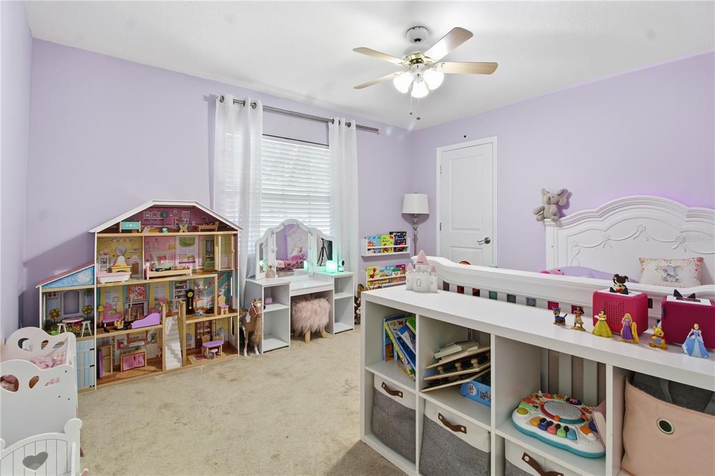 Lakeland, Florida, 33810, United States, 3 Bedrooms Bedrooms, ,2 BathroomsBathrooms,Residential,For Sale,1999879