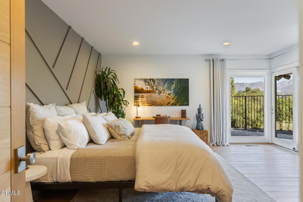 La Canada Flintridge, California, 91011, United States, 3 Bedrooms Bedrooms, ,3 BathroomsBathrooms,Residential,For Sale,1941612