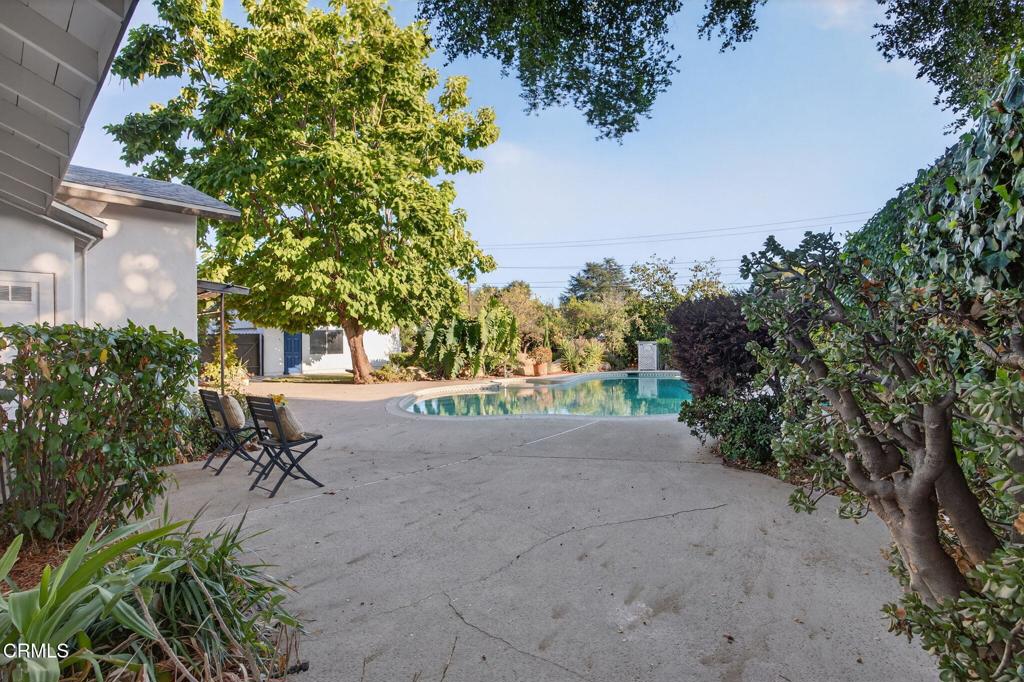 Ojai, California, 93023, United States, 4 Bedrooms Bedrooms, ,3 BathroomsBathrooms,Residential,For Sale,1989164