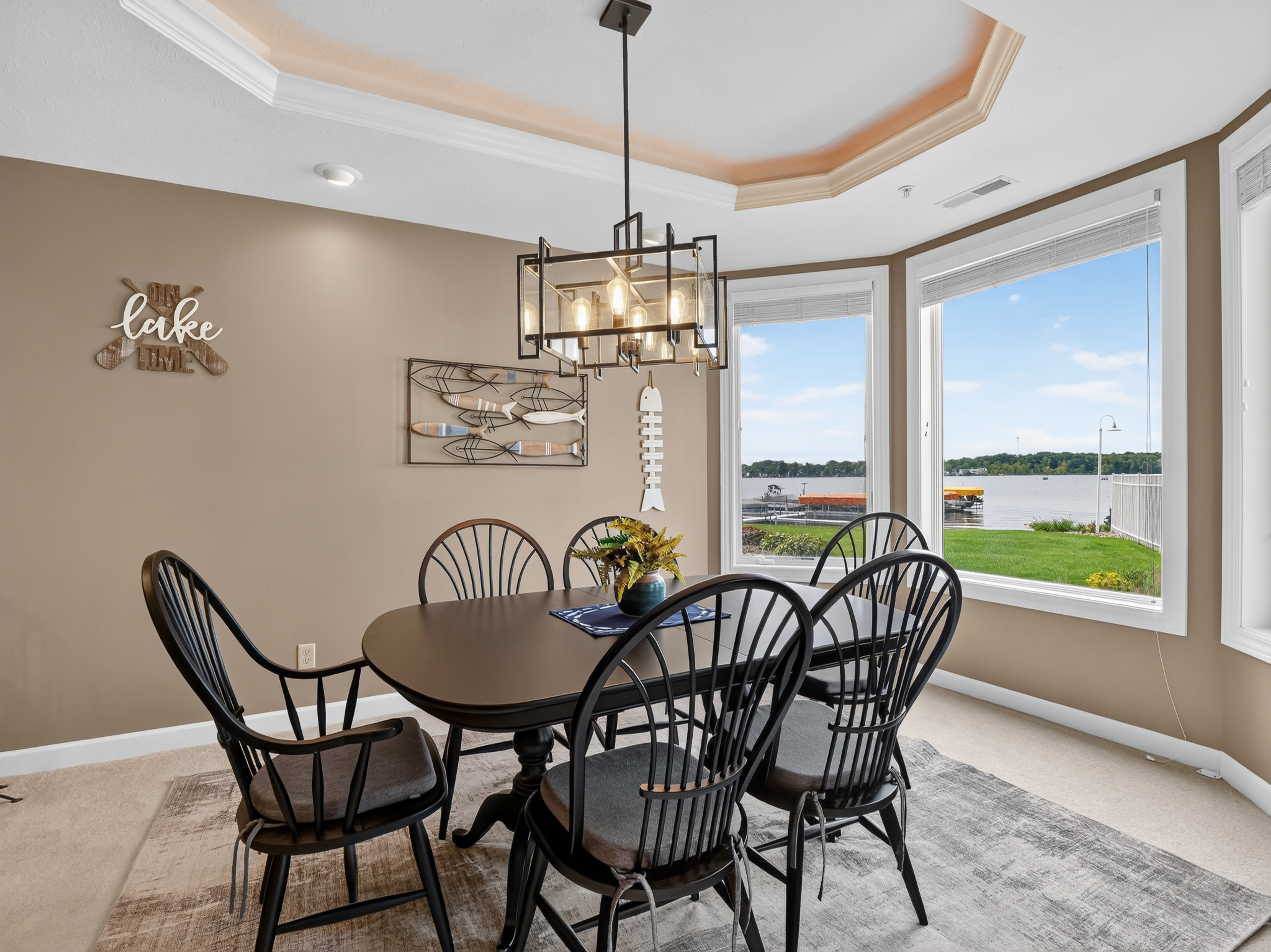  Ground Floor Condo with Sunset Lake Views - 物件實景