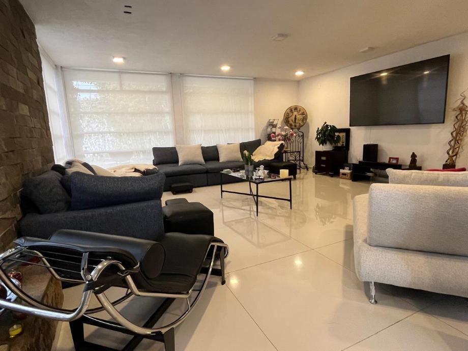 Calzada de los LLorones, Atizapán de Zaragoza, Estado de méxico, 52936, Mexico, 4 Bedrooms Bedrooms, ,5 BathroomsBathrooms,Residential,For Sale,Calzada de los LLorones,1623080
