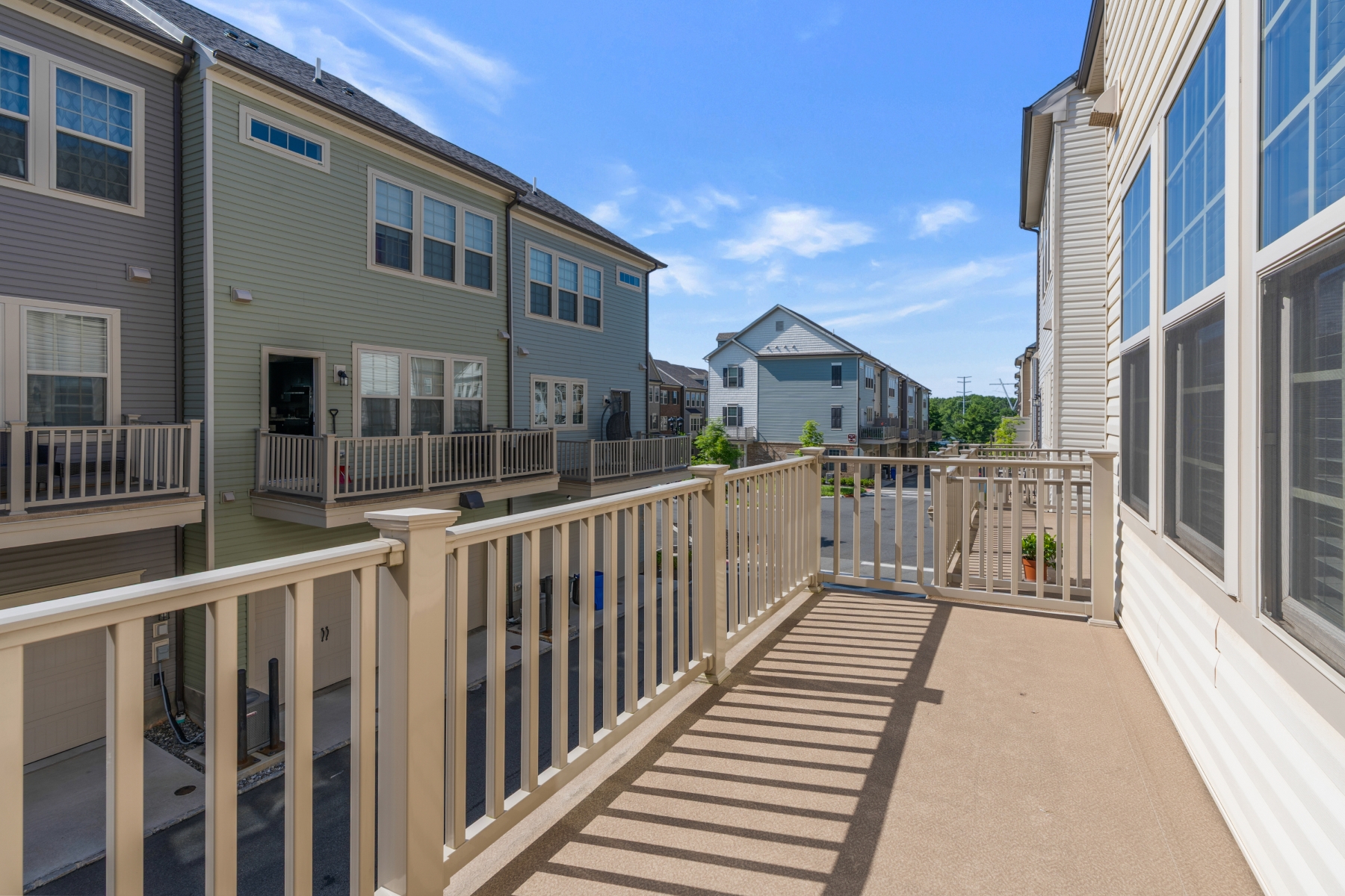  ?Livingston Squire? Townhome Features Flexible Floor Plan - 物件實景