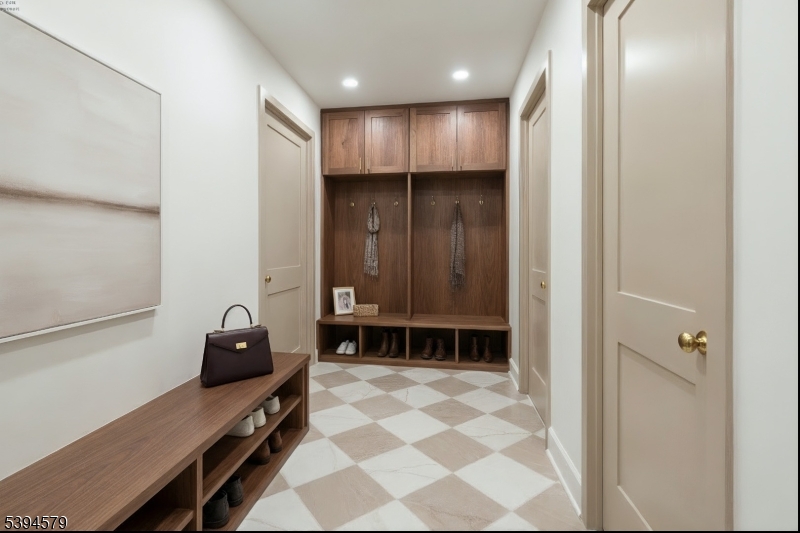 North Caldwell Boro, New Jersey, 07006, United States, 5 Bedrooms Bedrooms, ,5 BathroomsBathrooms,Residential,For Sale,1994766