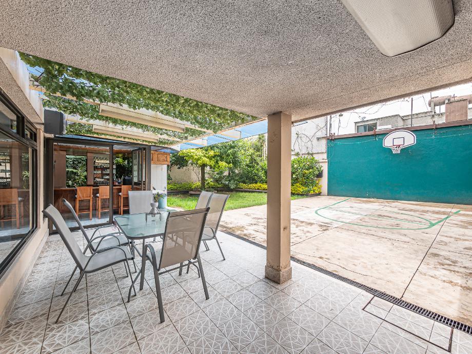 Naucalpan de Juárez, Estado de méxico, 53240, Mexico, 5 Bedrooms Bedrooms, ,5 BathroomsBathrooms,Residential,For Sale,1821494