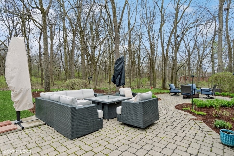 Wayne, Illinois, 60184, United States, 5 Bedrooms Bedrooms, ,7 BathroomsBathrooms,Residential,For Sale,2006495