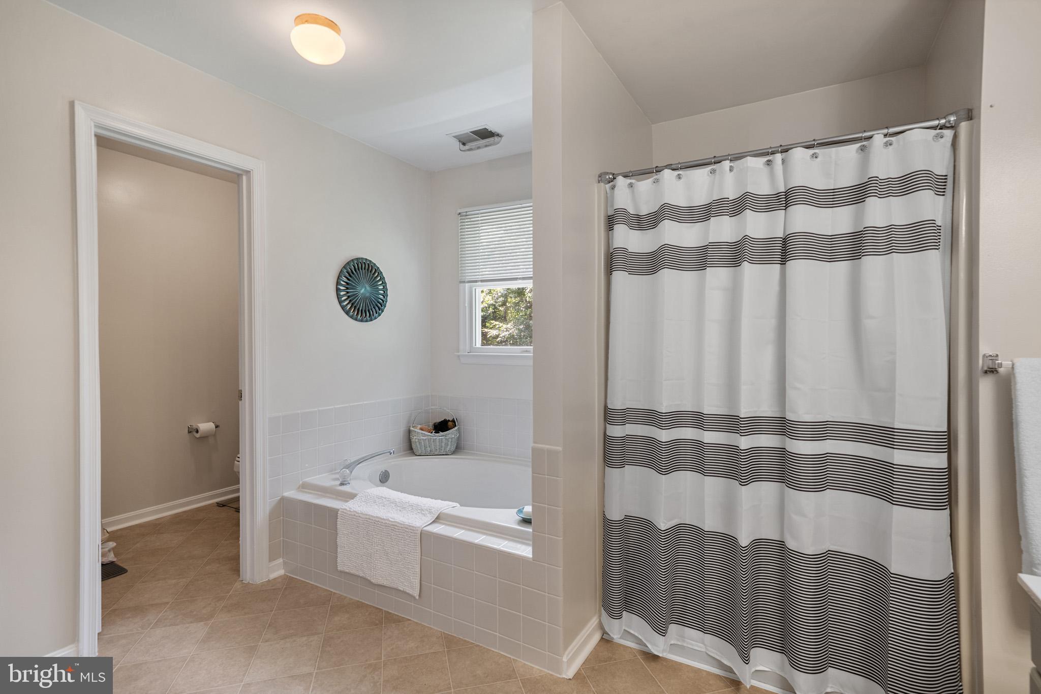 La Plata, Maryland, 20646, United States, 5 Bedrooms Bedrooms, ,3 BathroomsBathrooms,Residential,For Sale,1922915