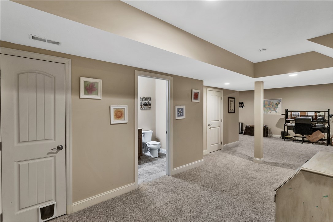 Peters Twp, Pennsylvania, 15317, United States, 4 Bedrooms Bedrooms, ,4 BathroomsBathrooms,Residential,For Sale,2002286