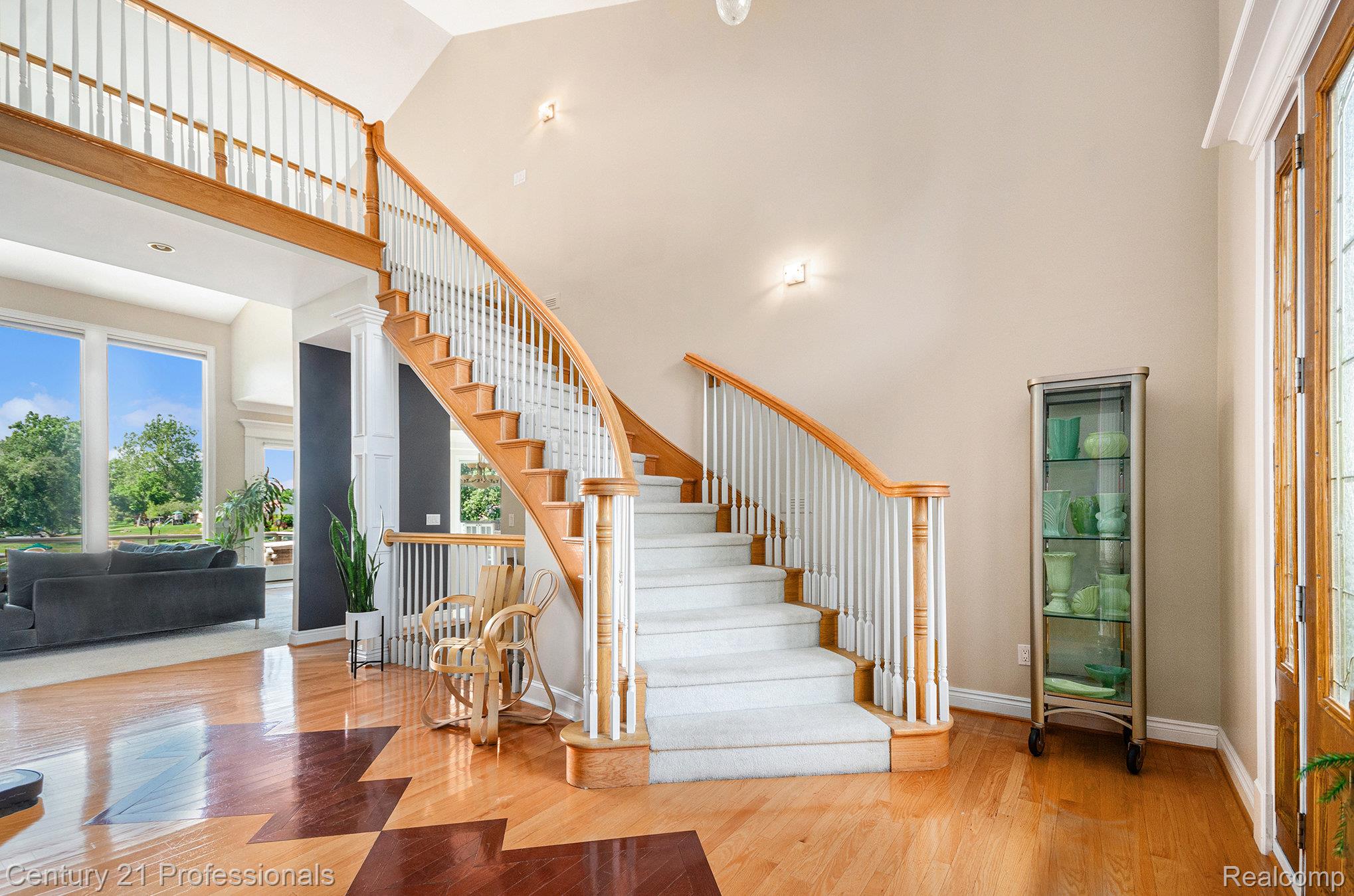 WhiteLake, Michigan, 48386, United States, 4 Bedrooms Bedrooms, ,4 BathroomsBathrooms,Residential,For Sale,1895235
