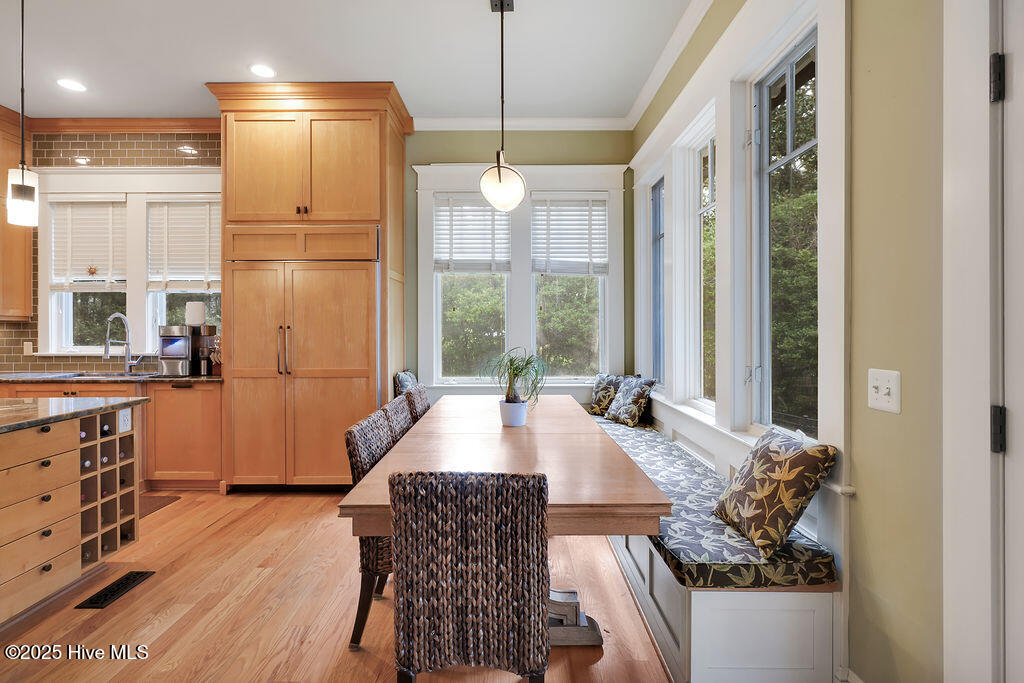 Wilmington, North Carolina, 28411, United States, 5 Bedrooms Bedrooms, ,5 BathroomsBathrooms,Residential,For Sale,1940962