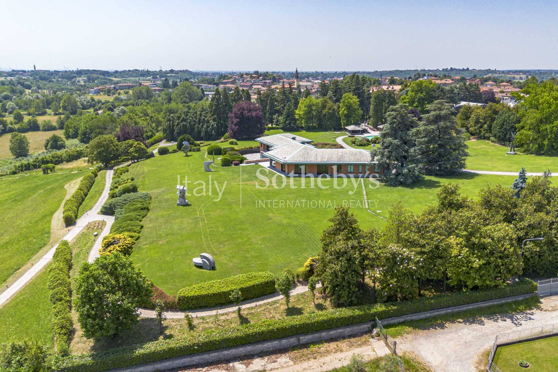  Distinguished villa with private art park and olive grove - 物件實景